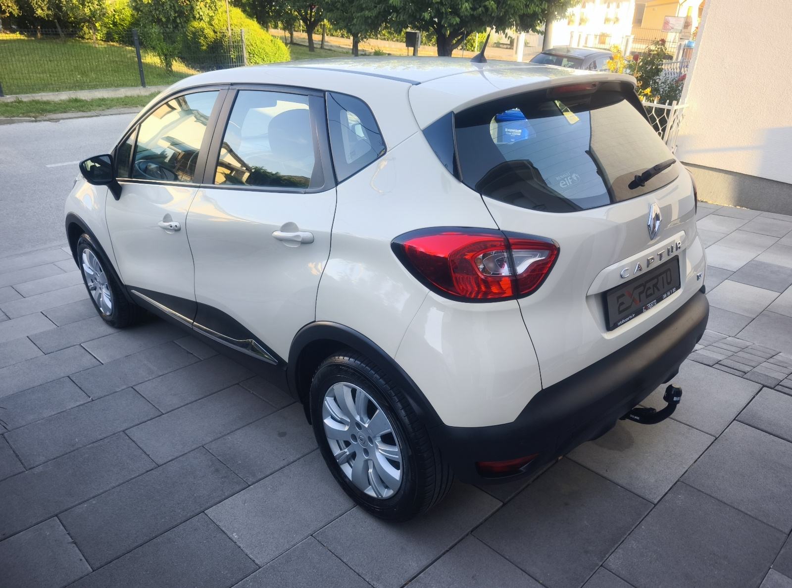 ⭐Renault Captur TCe 124.600km Veliki servis! Kuka !⭐, fotografija 6