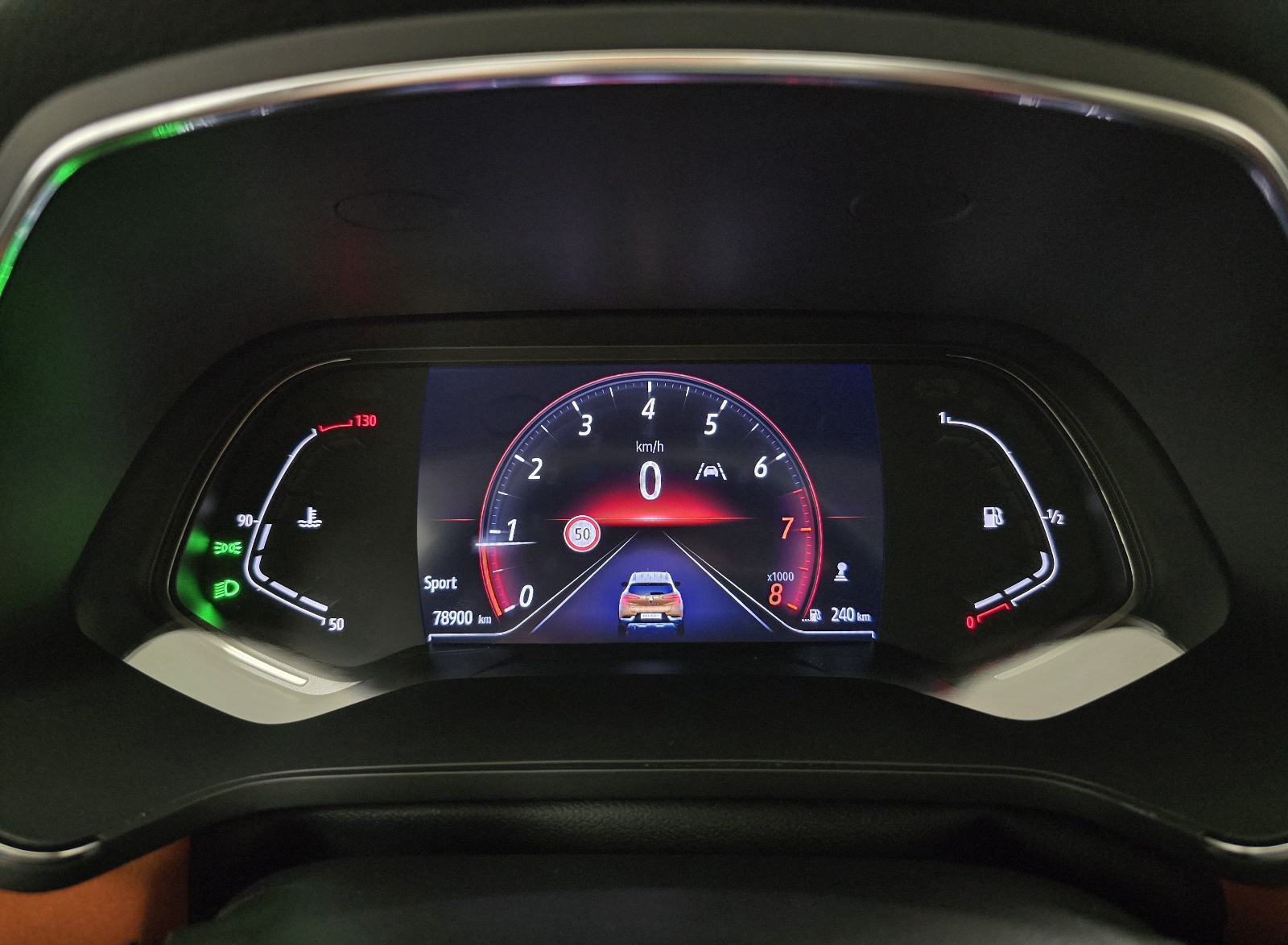 Renault Captur TCe 130 INTENS 130KS/LED/NAVI/KAM/AMBI/2xALU/JAMSTVO, fotografija 16