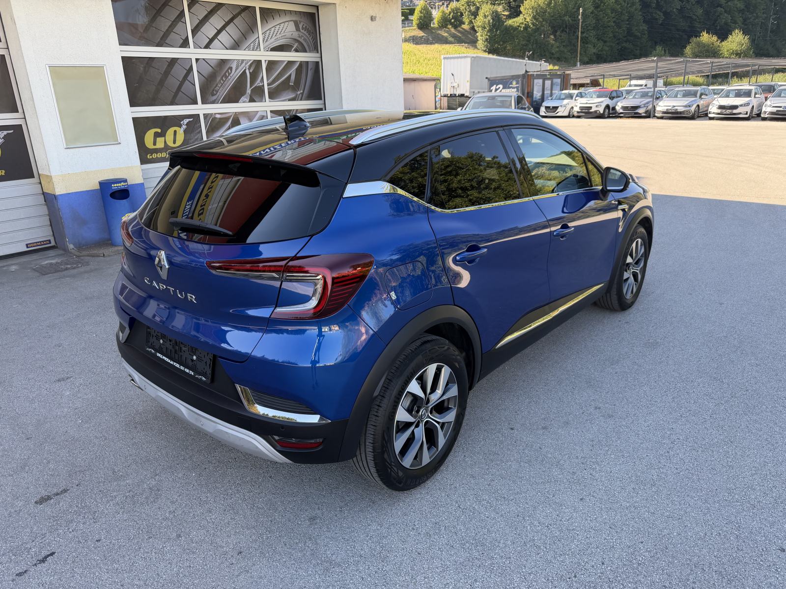 Renault Captur TCe 140-AUT.-NAVI-LED-ALU-KAMERA-2XPDC-ODLIČAN-, fotografija 4