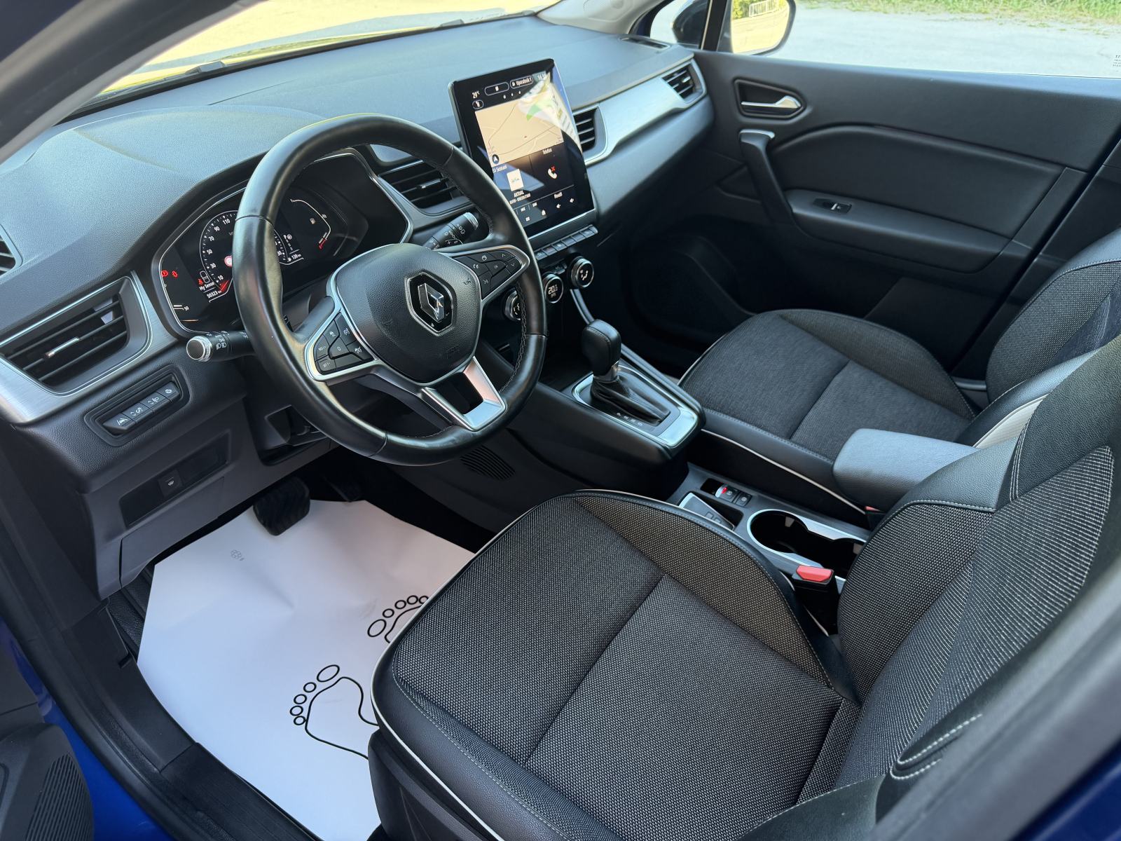 Renault Captur TCe 140-AUT.-NAVI-LED-ALU-KAMERA-2XPDC-ODLIČAN-, fotografija 9