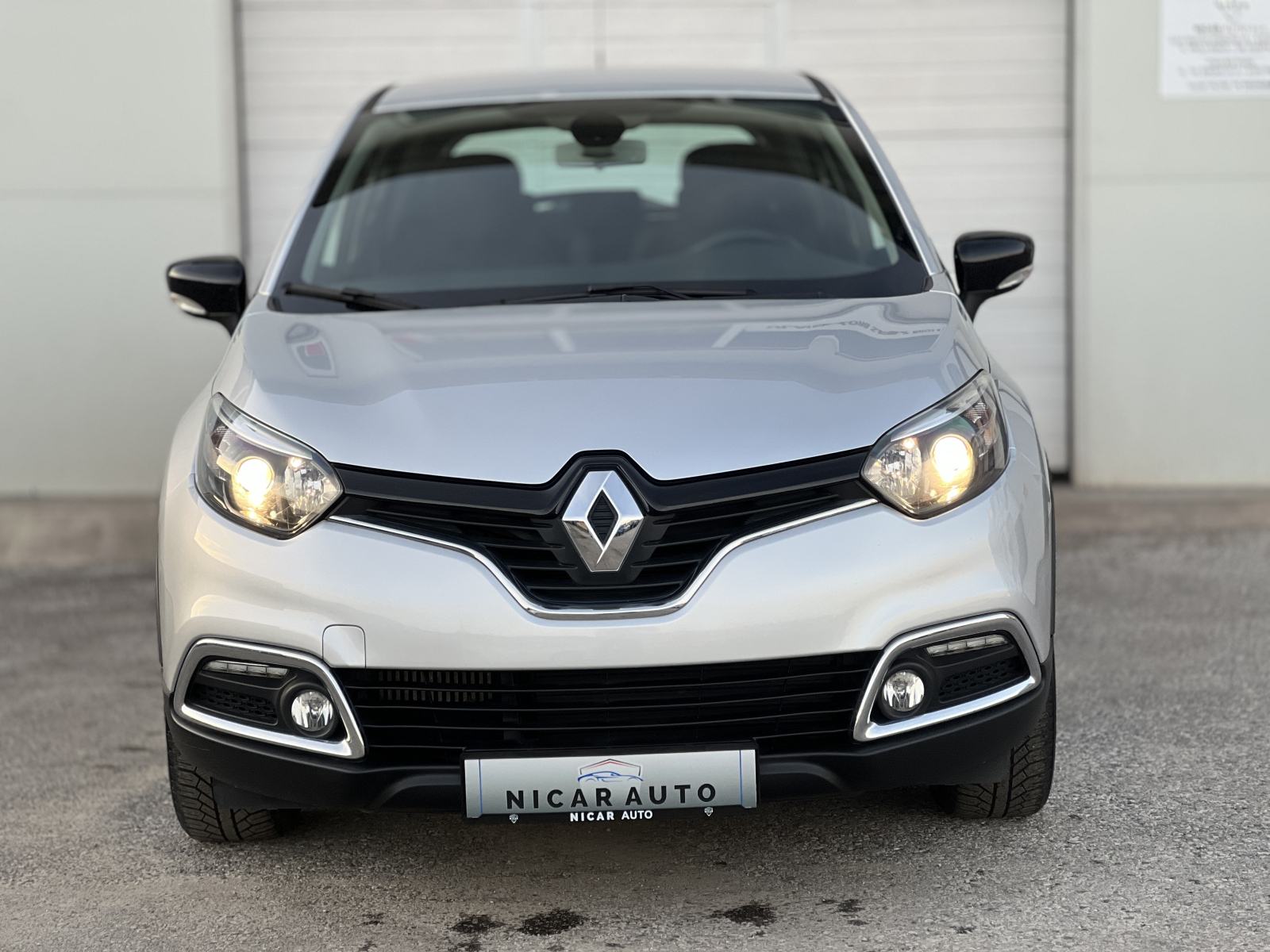 Renault Captur TCe 90 2017 70000 KM NAVIGACIJA JAMSTVO 1 GOD, fotografija 5