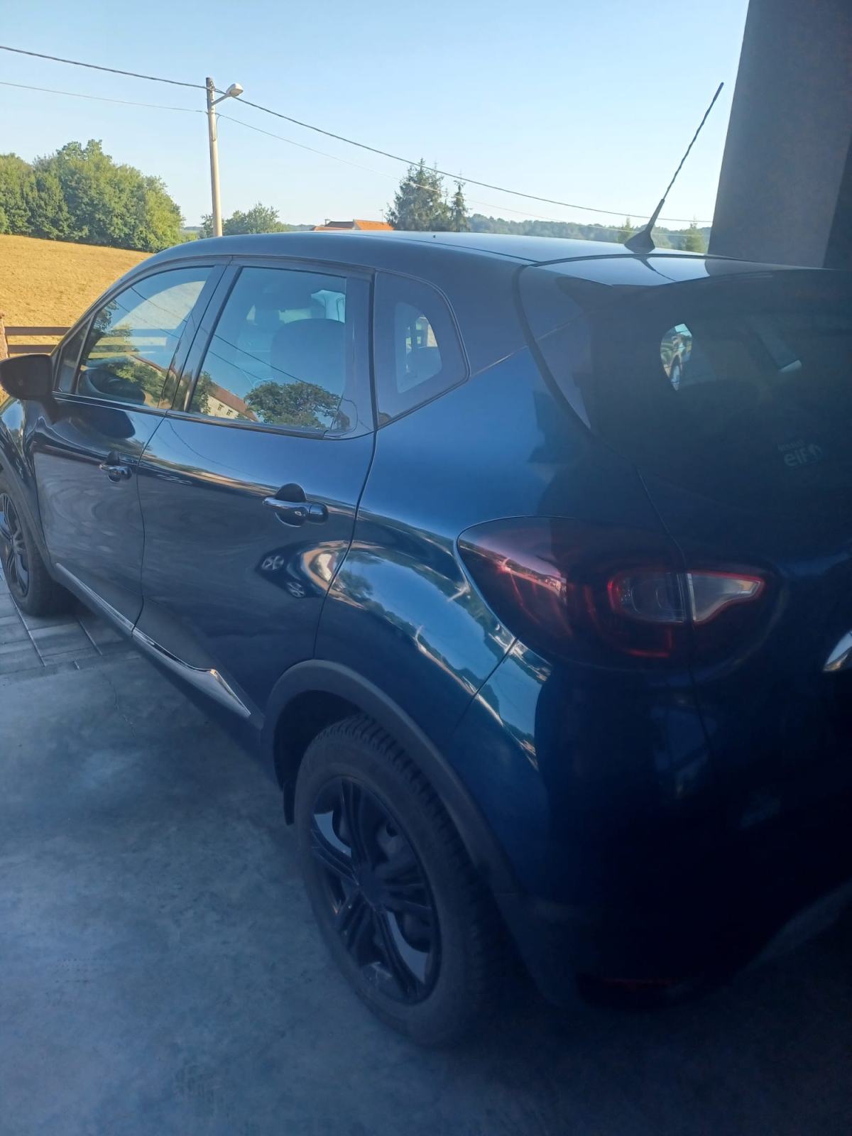 Renault Captur ⭐TCE 90⭐49000km⭐klima ,navigacija ⭐ STAJE NOVO⭐, fotografija 4