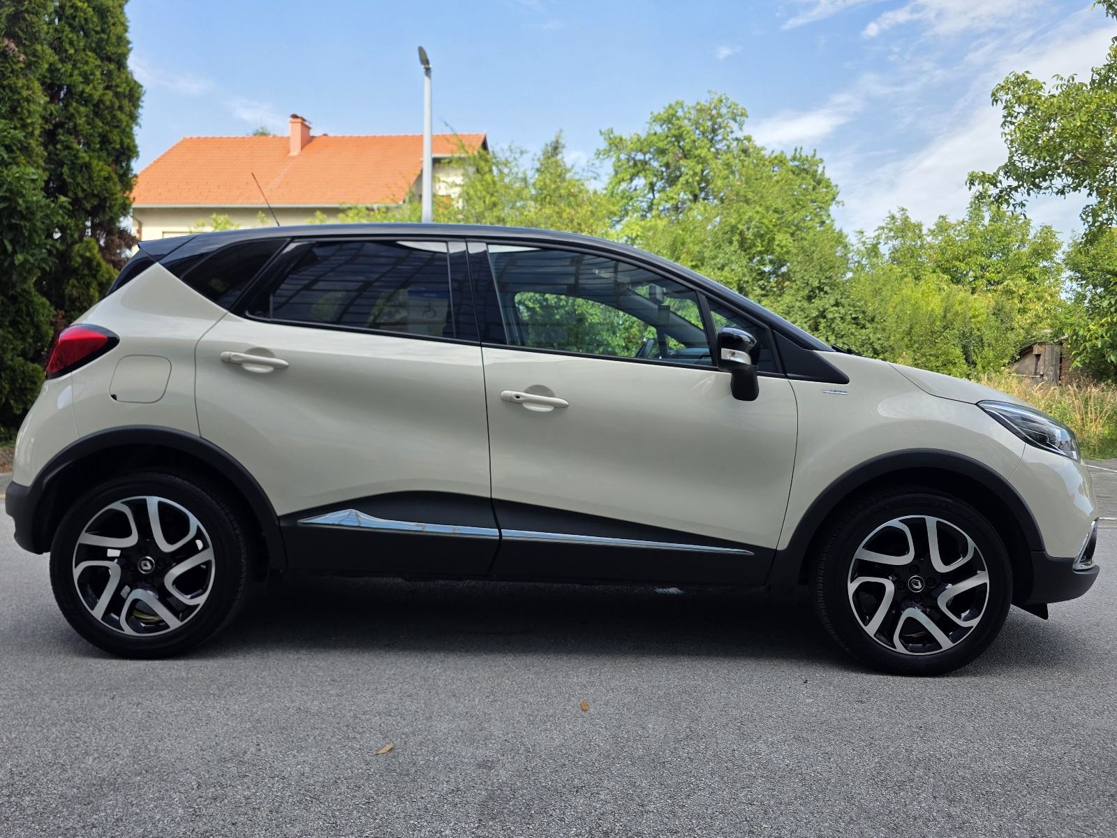 RENAULT CAPTUR TCe 90 ENERGY - 1.VLASNIK - 77.000 KM - SERVISNA+SERVIS, fotografija 10