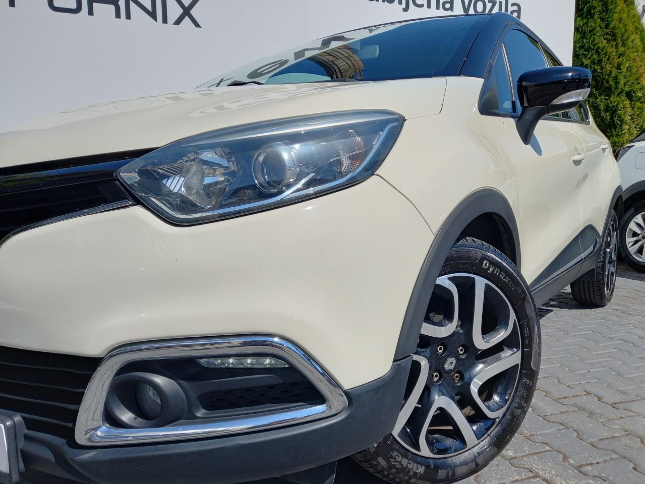 Renault Captur TCe 90 Energy Dynamique Start&Stop, fotografija 2