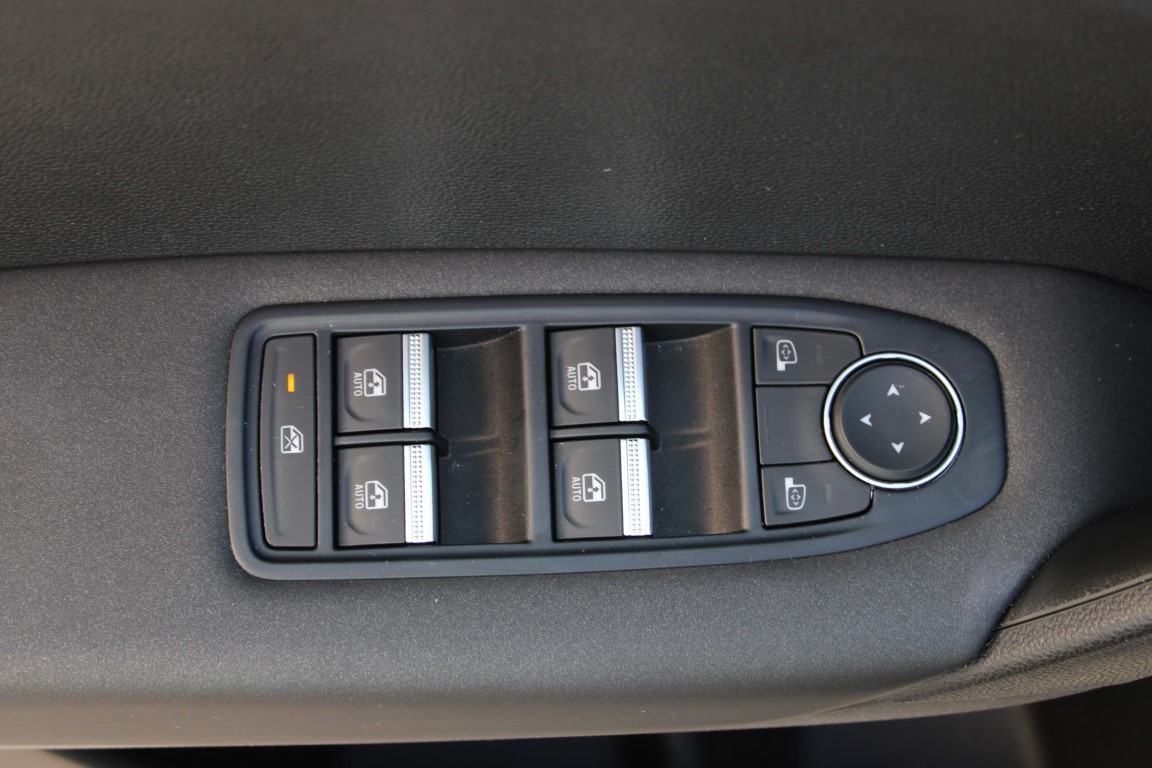 Renault Captur TCe 90 Evolution, fotografija 12