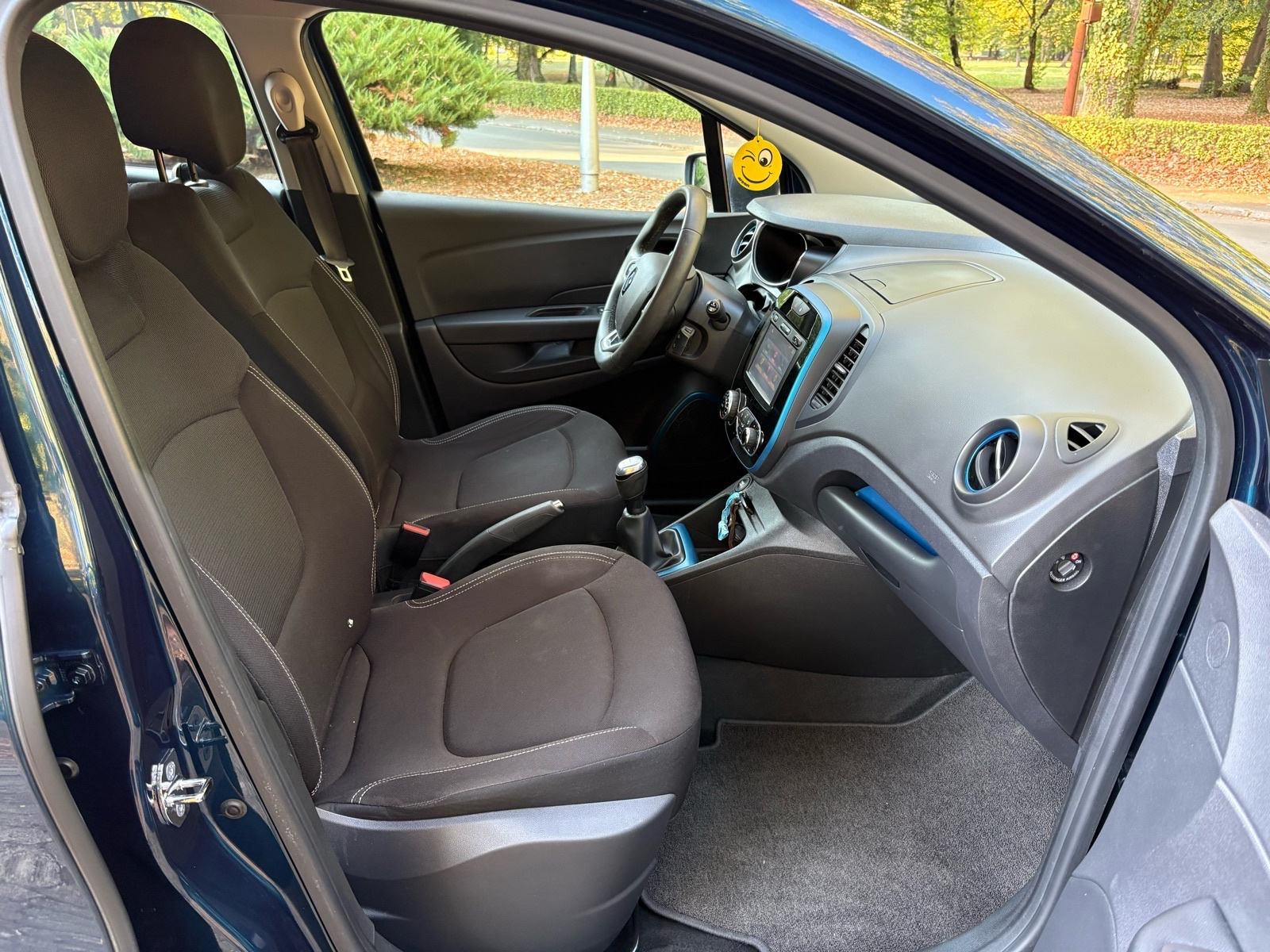 Renault Captur TCe 90 Facelift, fotografija 7