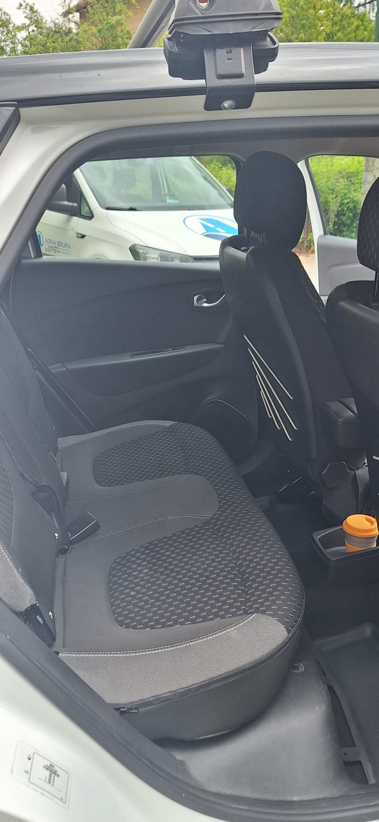 Renault Captur TCe 90, INTENSE, KAM, PARK.SENZ, LED, SERVISNA, fotografija 4