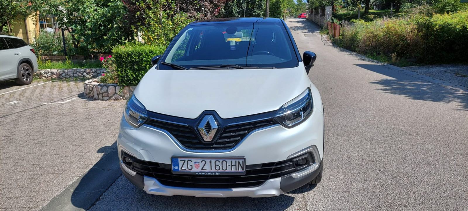 Renault Captur TCe 90, INTENSE, KAM, PARK.SENZ, LED, SERVISNA, fotografija 19