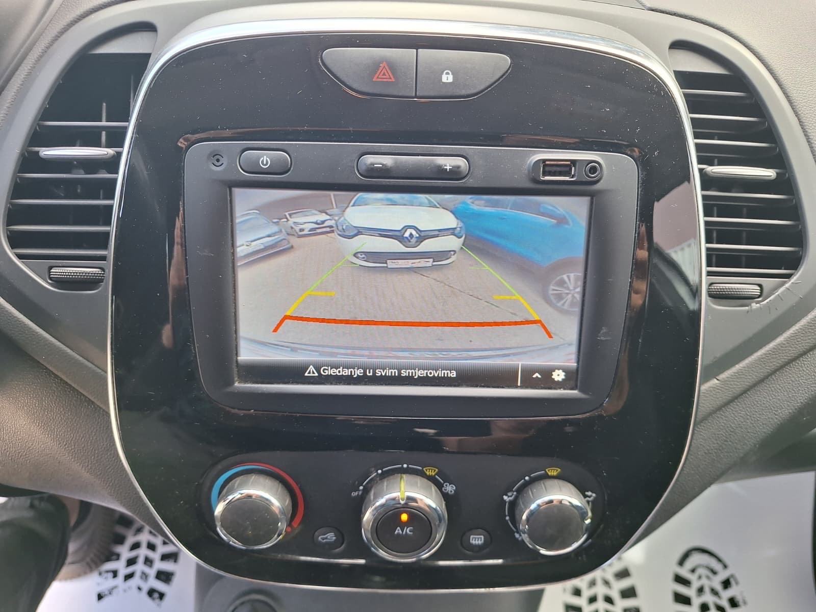 Renault Captur TCe 90 KS ‼️77.000 Km. NAVIGACIJA .LED, fotografija 20