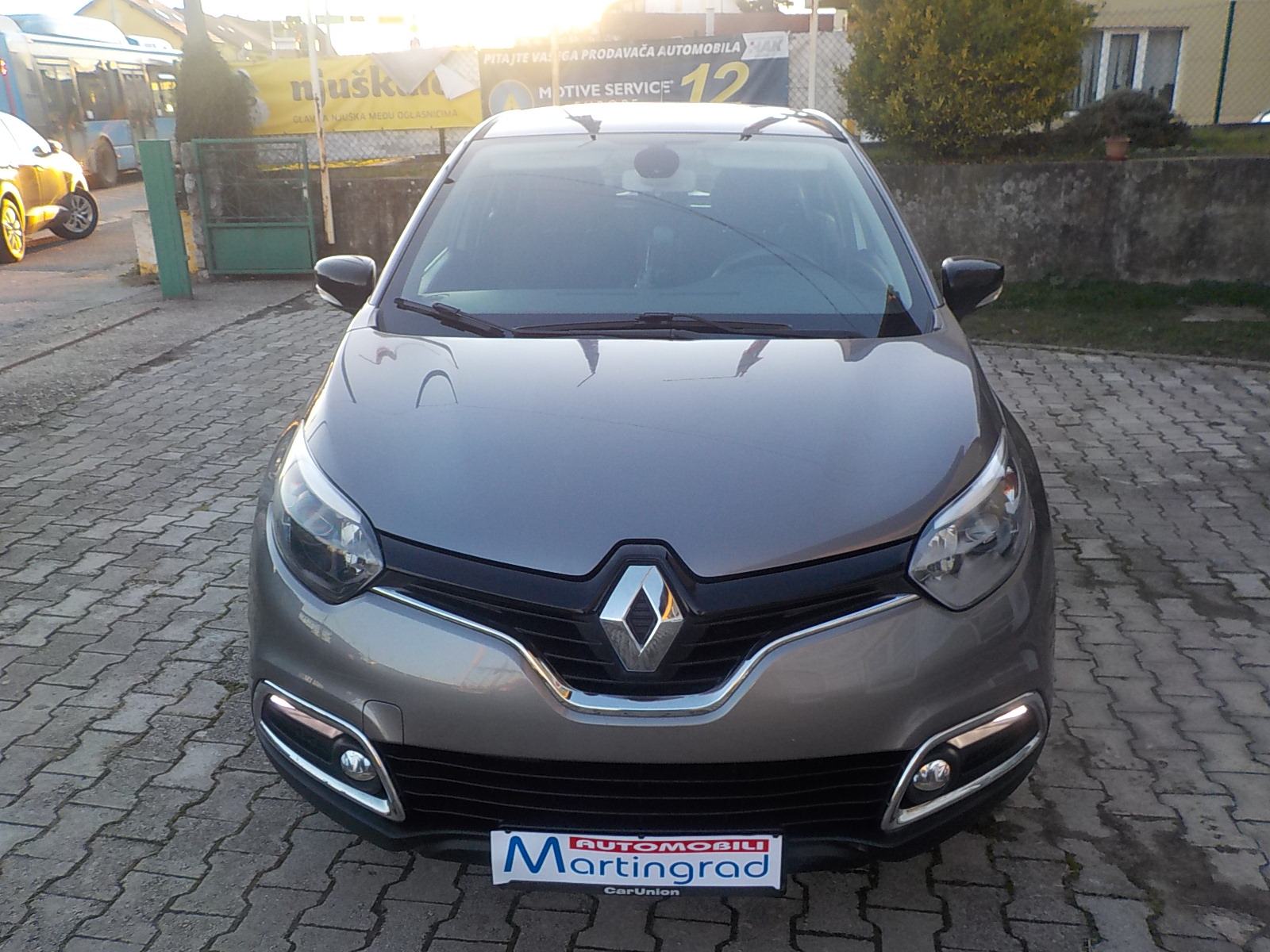 Renault Captur TCe 90,⭐️ NAVI⭐ AUT. KLIMA⭐️na ime kupca⭐️GARANCIJA⭐️, fotografija 7