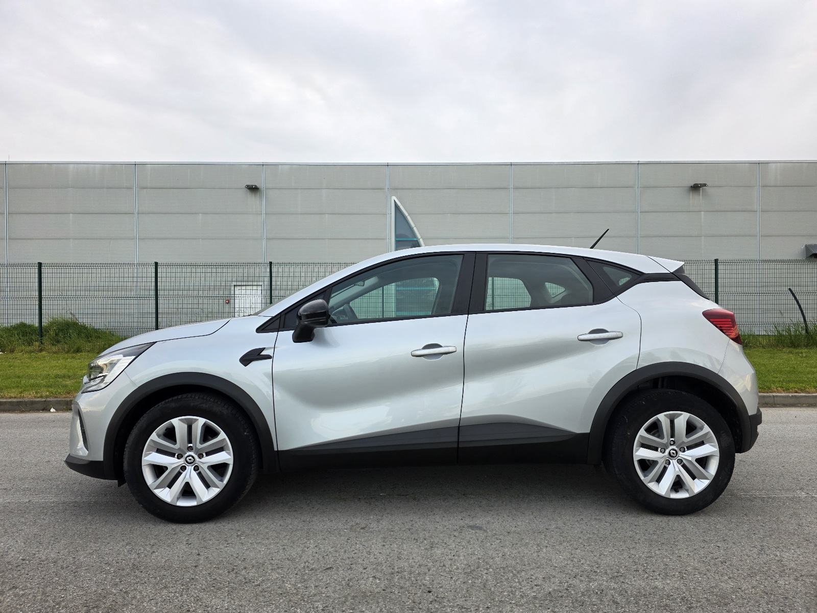Renault Captur TCe 90, NAVI, LED, PARK. SENZORI, SERVIS, fotografija 8