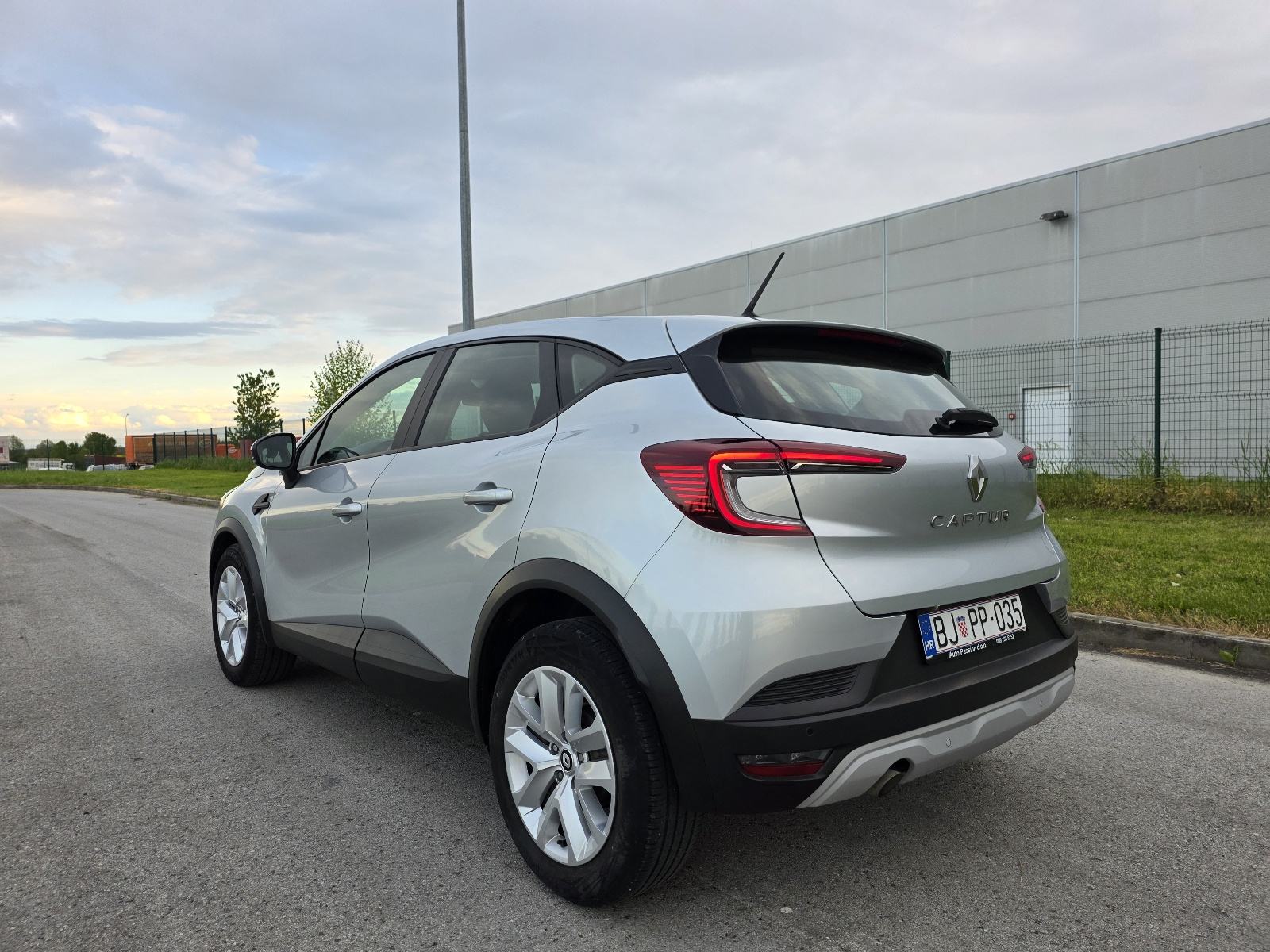 Renault Captur TCe 90, NAVI, LED, PARK. SENZORI, SERVIS, fotografija 4