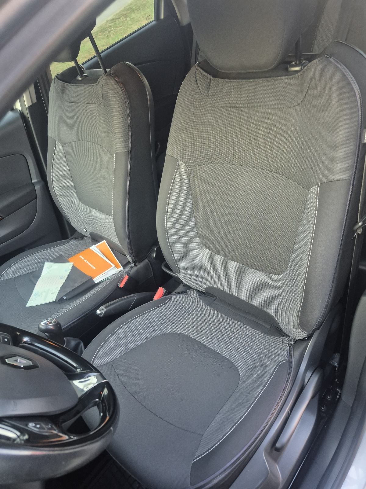 Renault Captur TCe 90 reg. 6/27 157tkm, fotografija 6