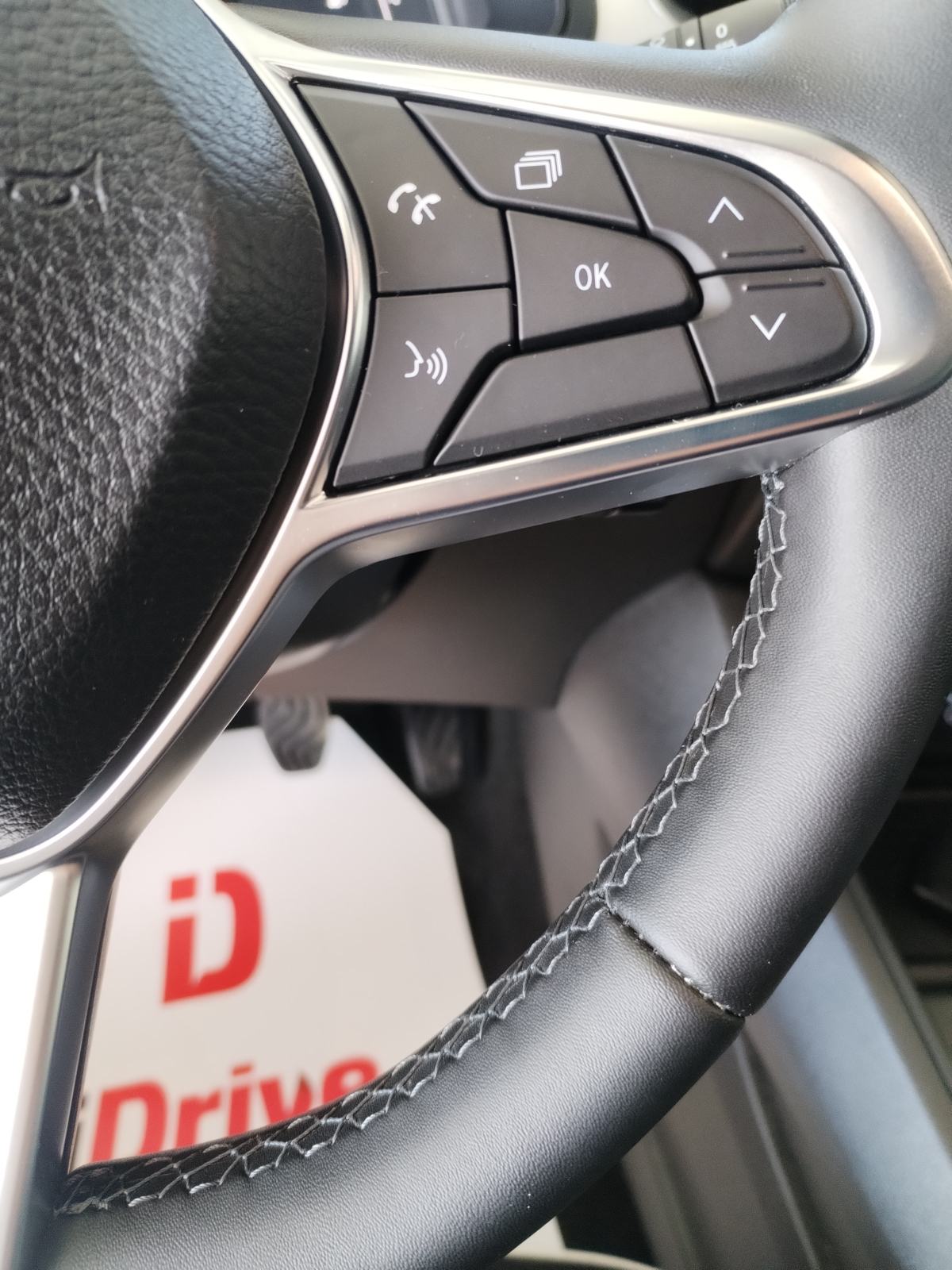 Renault Captur TCe 90, SAMO 10.464 km, GARANCIJA, ODBITAK 50% PDV-a !!, fotografija 15