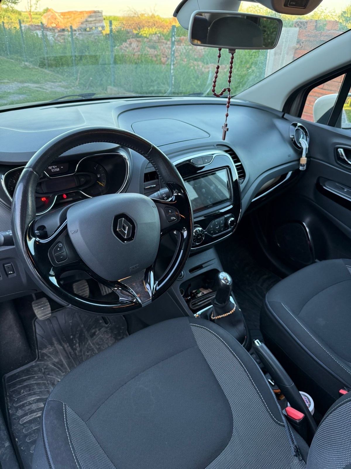 Renault Captur TCe 90, fotografija 3