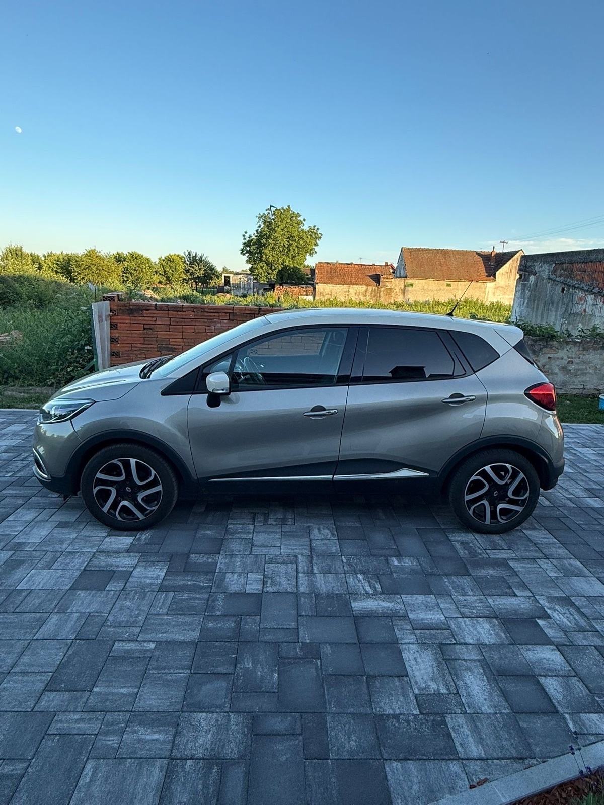 Renault Captur TCe 90, fotografija 5