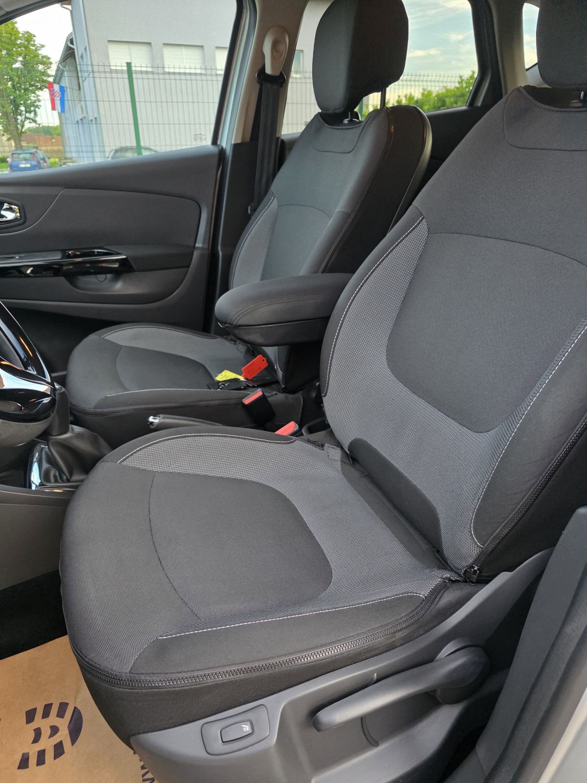 Renault Captur TCe 90, pogled izvana - slika 5