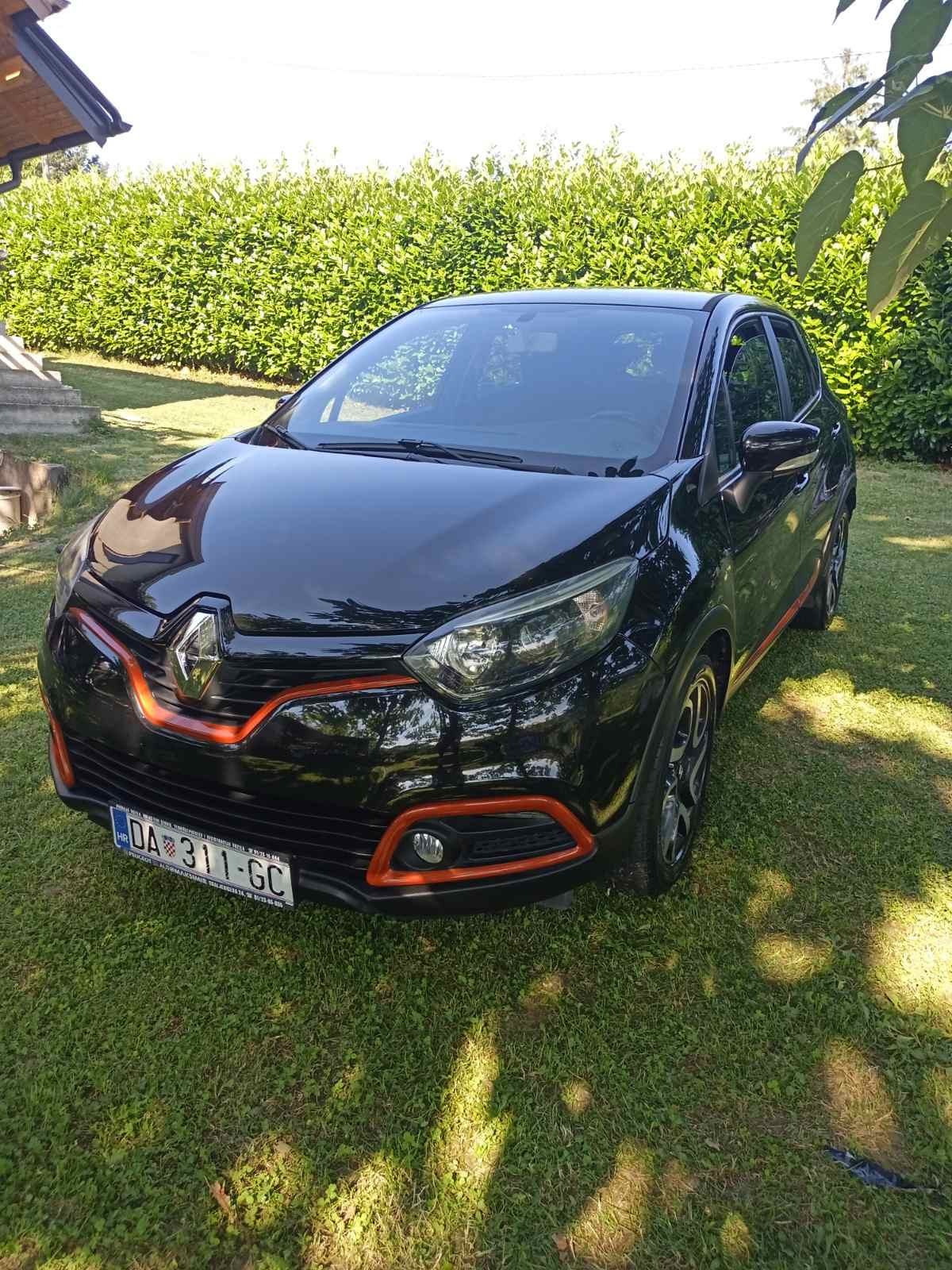 Renault Captur TCe 90, fotografija 1