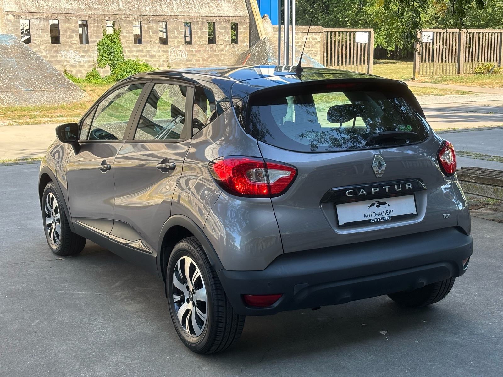 Renault Captur TCe 90, KLIMA, PDC, 45.000KM, SERVISNA, JAMSTVO ✅️, fotografija 4
