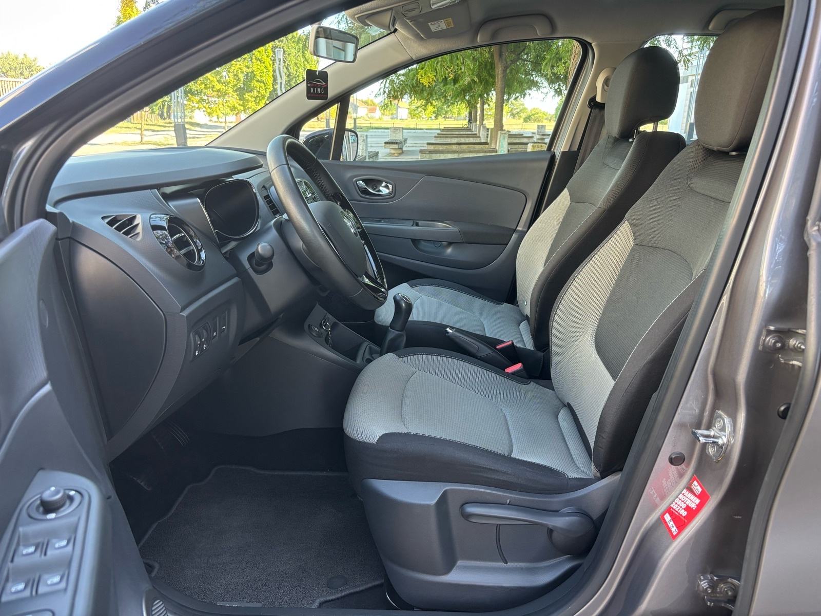 Renault Captur TCe 90, KLIMA, PDC, 45.000KM, SERVISNA, JAMSTVO ✅️, fotografija 7