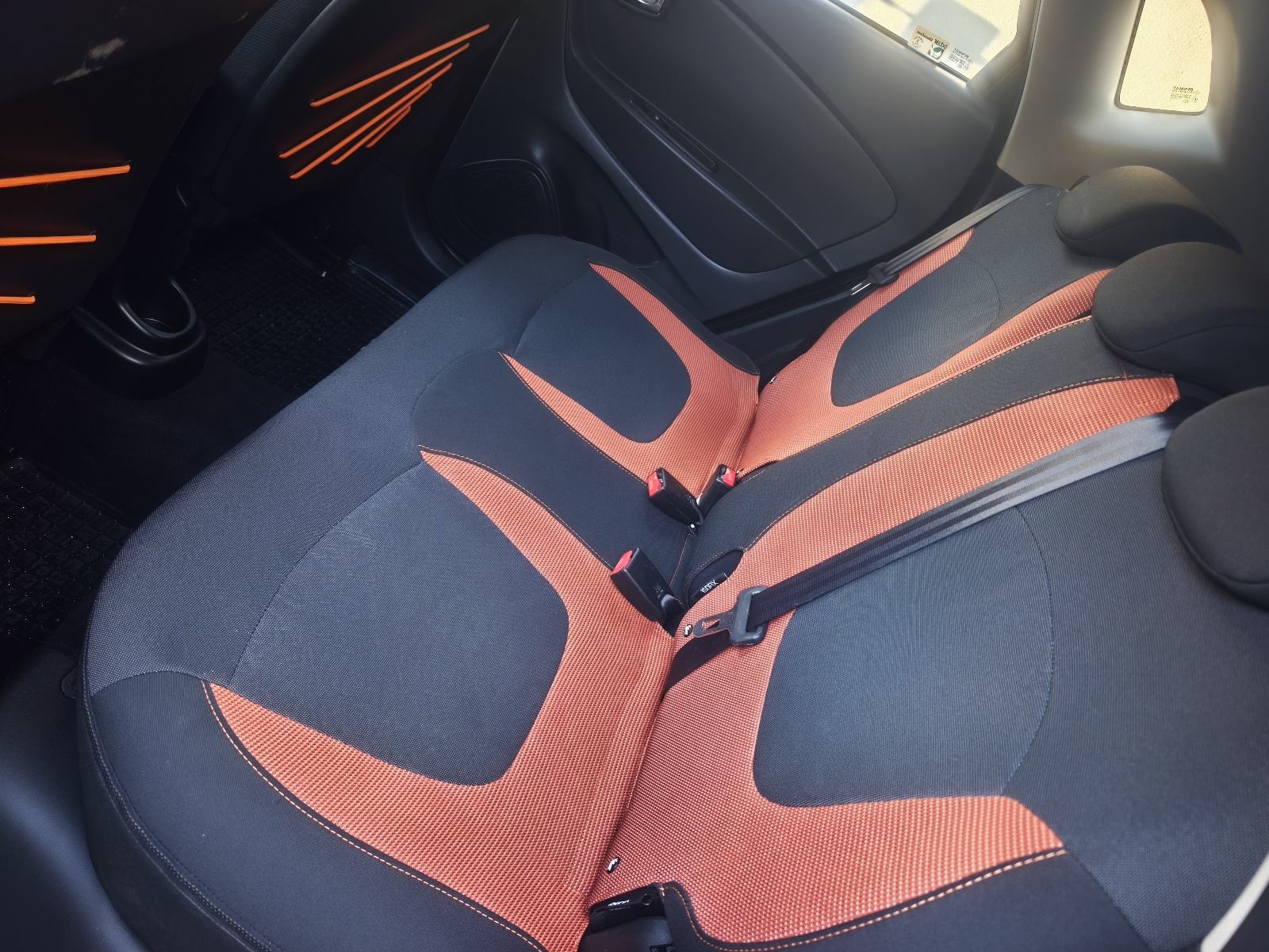 ⭐Renault Captur TCe Helly Hansen 126.600km Veliki servis! Reg.07/27⭐, fotografija 12