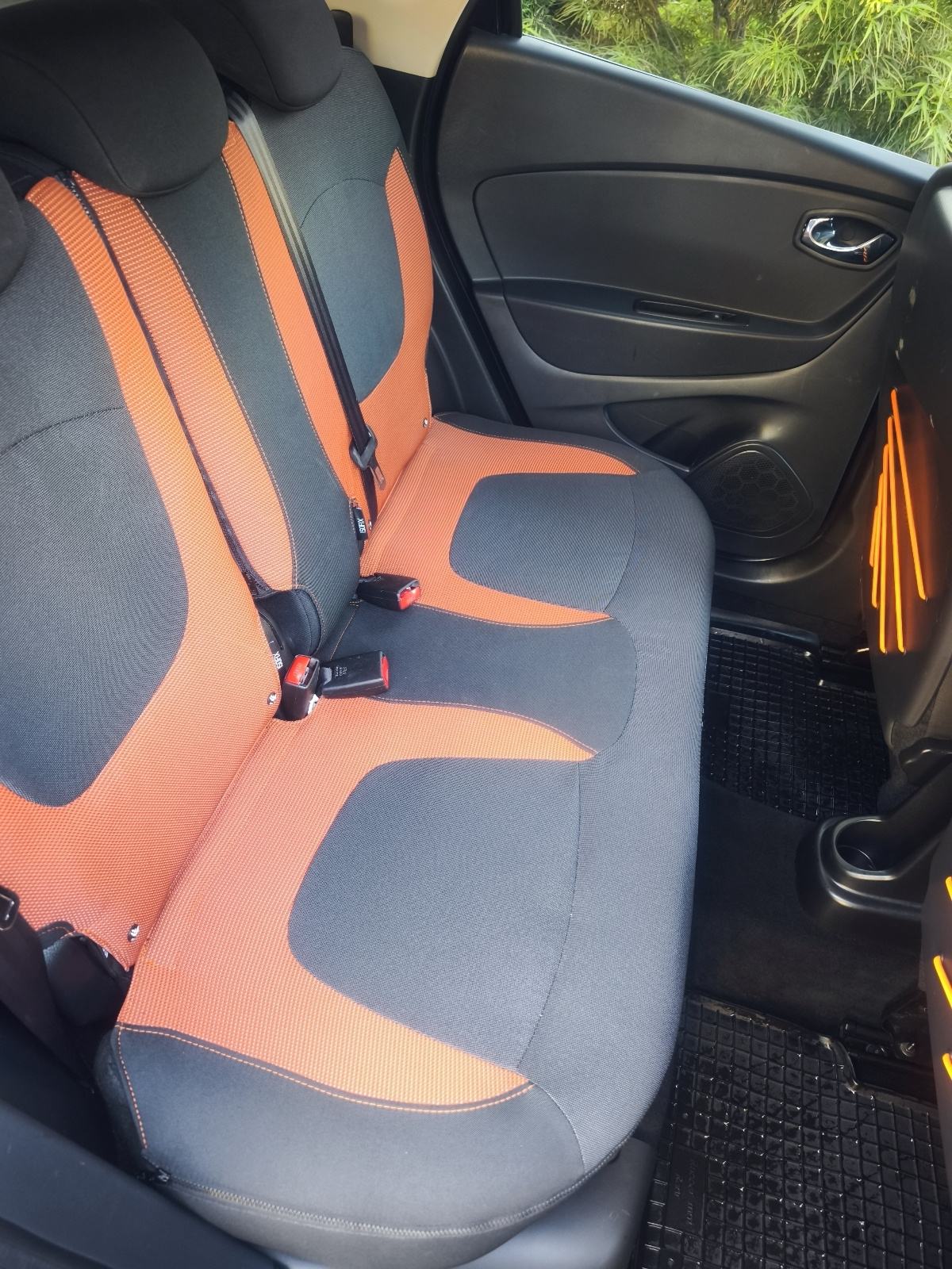 ⭐Renault Captur TCe Helly Hansen 126.600km Veliki servis! Reg.07/27⭐, fotografija 13
