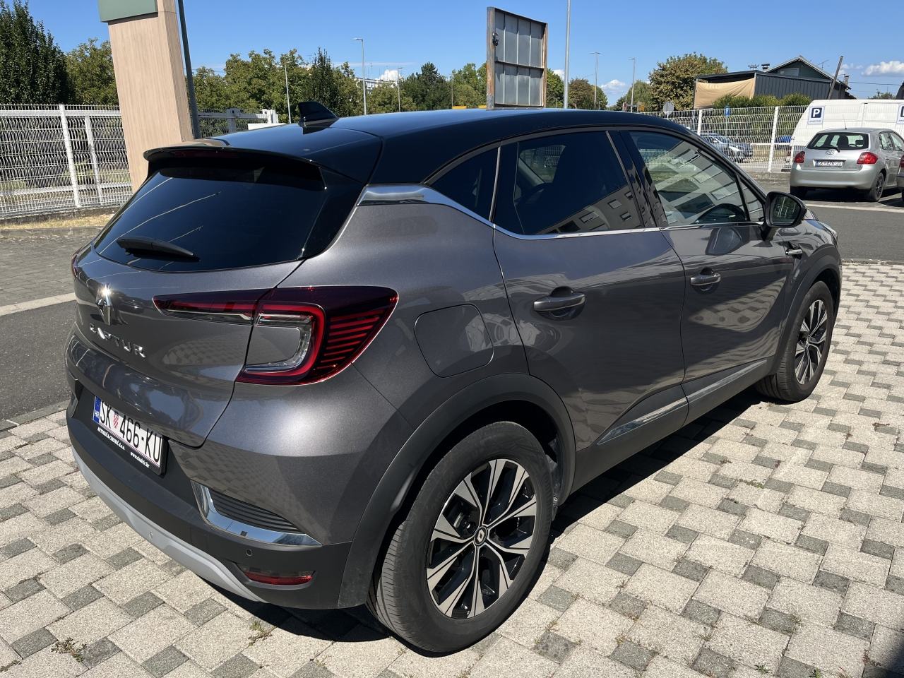 Renault Captur TCe 90 Techno, fotografija 5