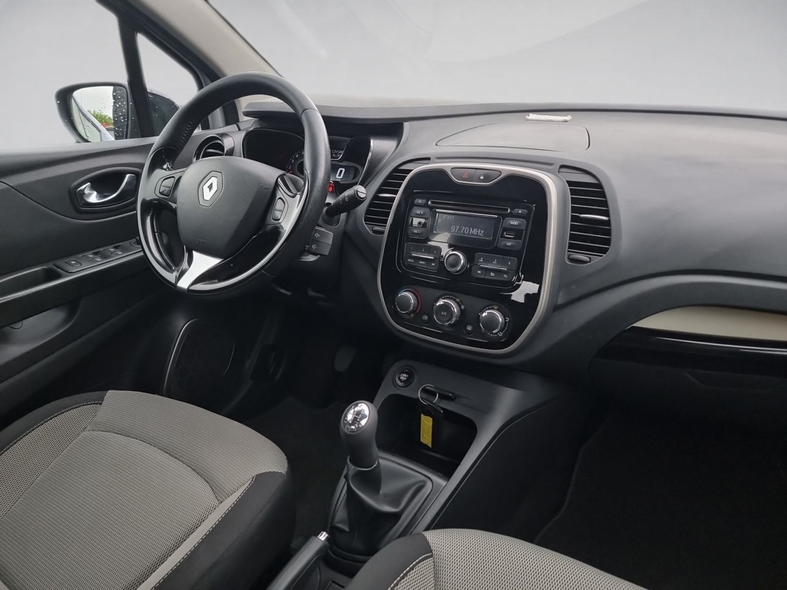 Renault Captur TCe 90, PARK. SENZORI, Funkcije na volanu,Bluetooh, fotografija 18