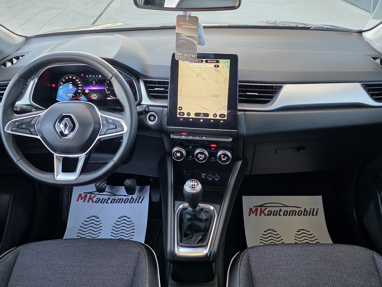 Renault Captur TCe ALU,NAVI,FUL LED,53 T.K.M, fotografija 17
