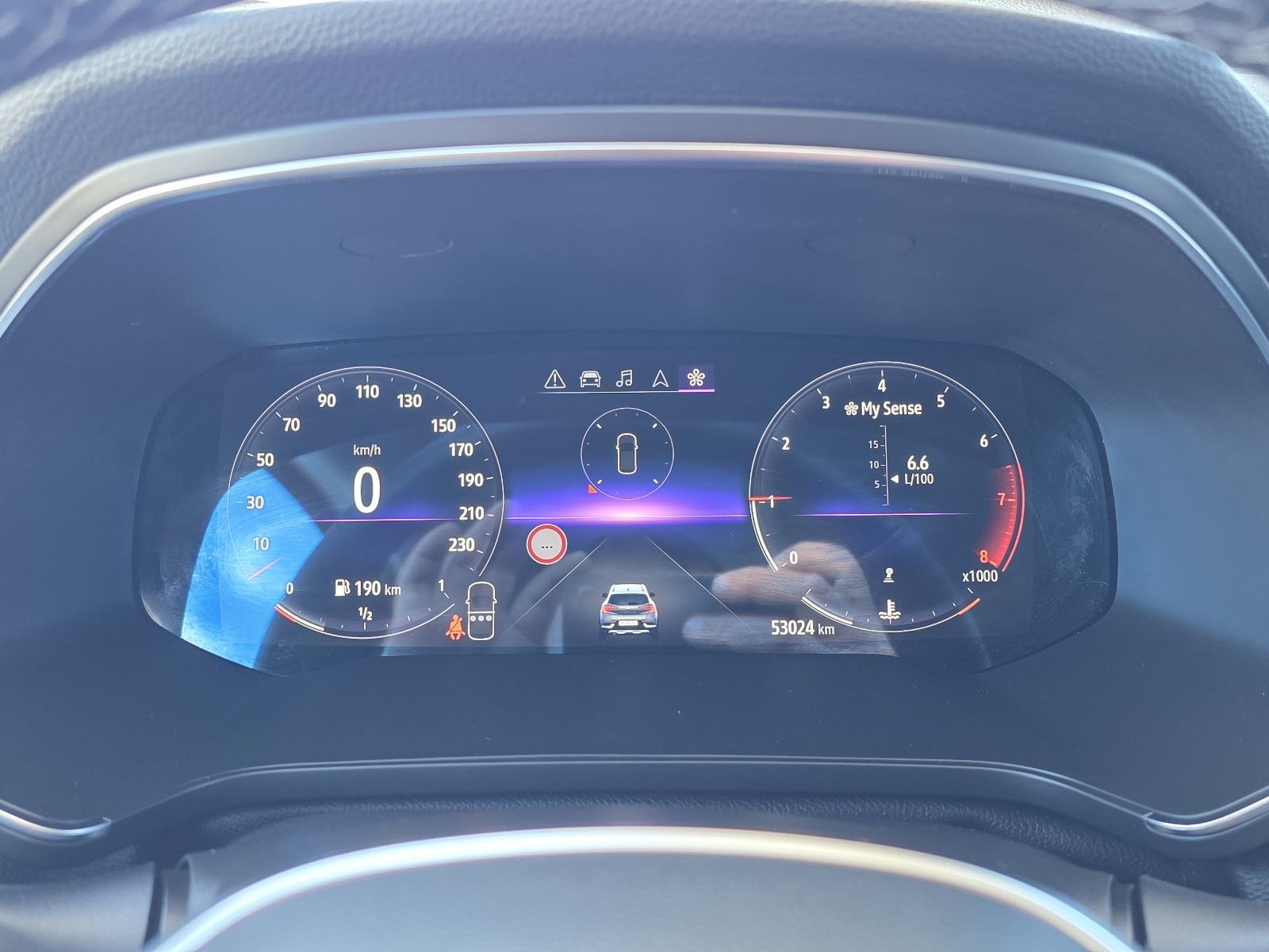 Renault Captur TCe ALU,NAVI,FUL LED,53 T.K.M, fotografija 13