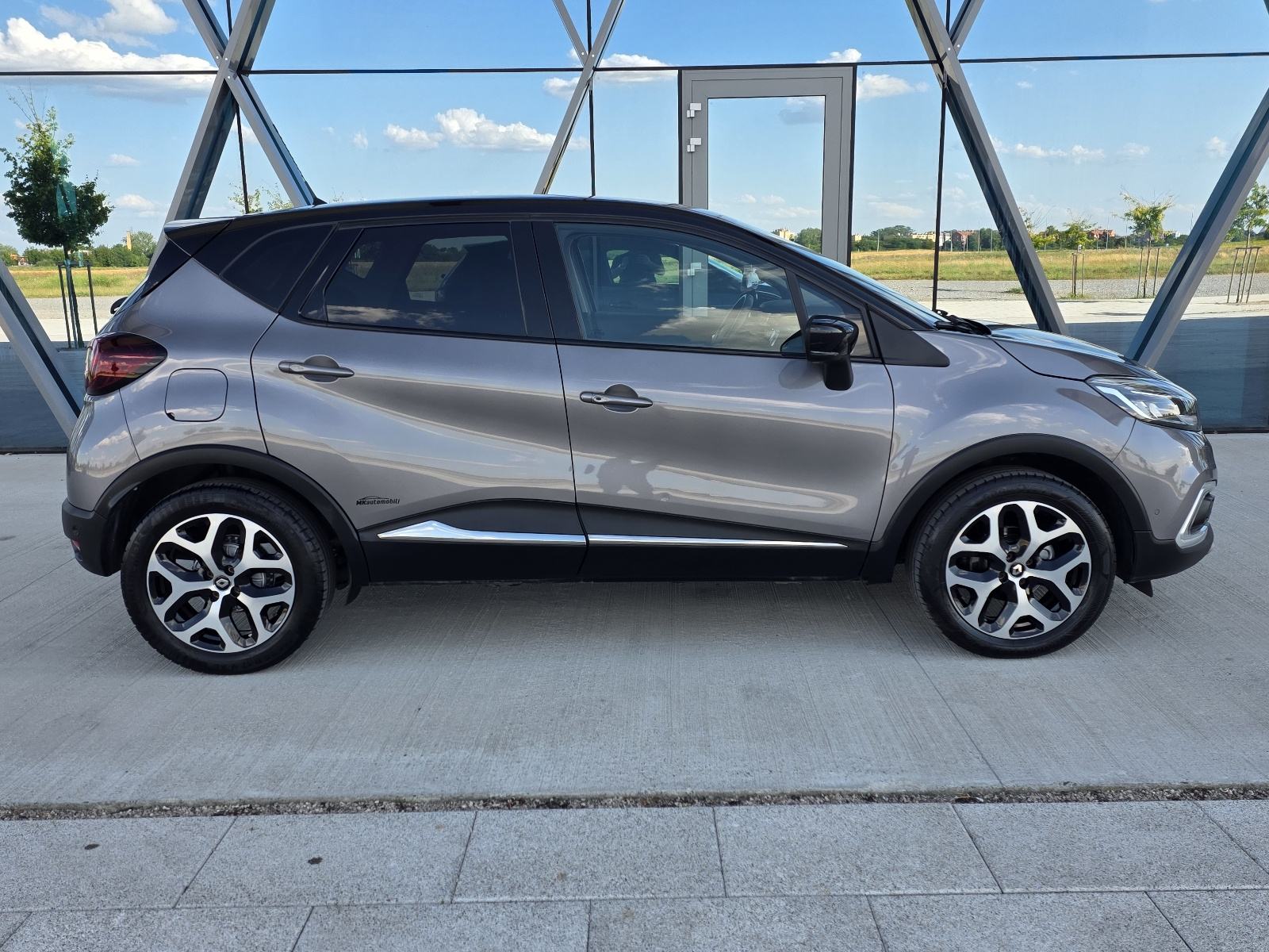 Renault Captur TCe ALU,NAVI,FUL LED, fotografija 7