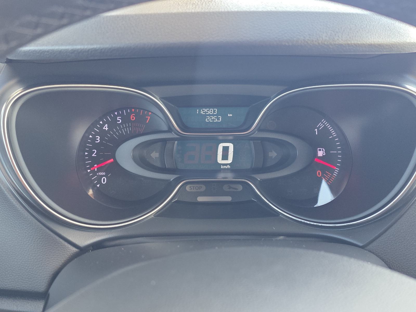 Renault Captur TCe ALU,NAVI,FUL LED, fotografija 19