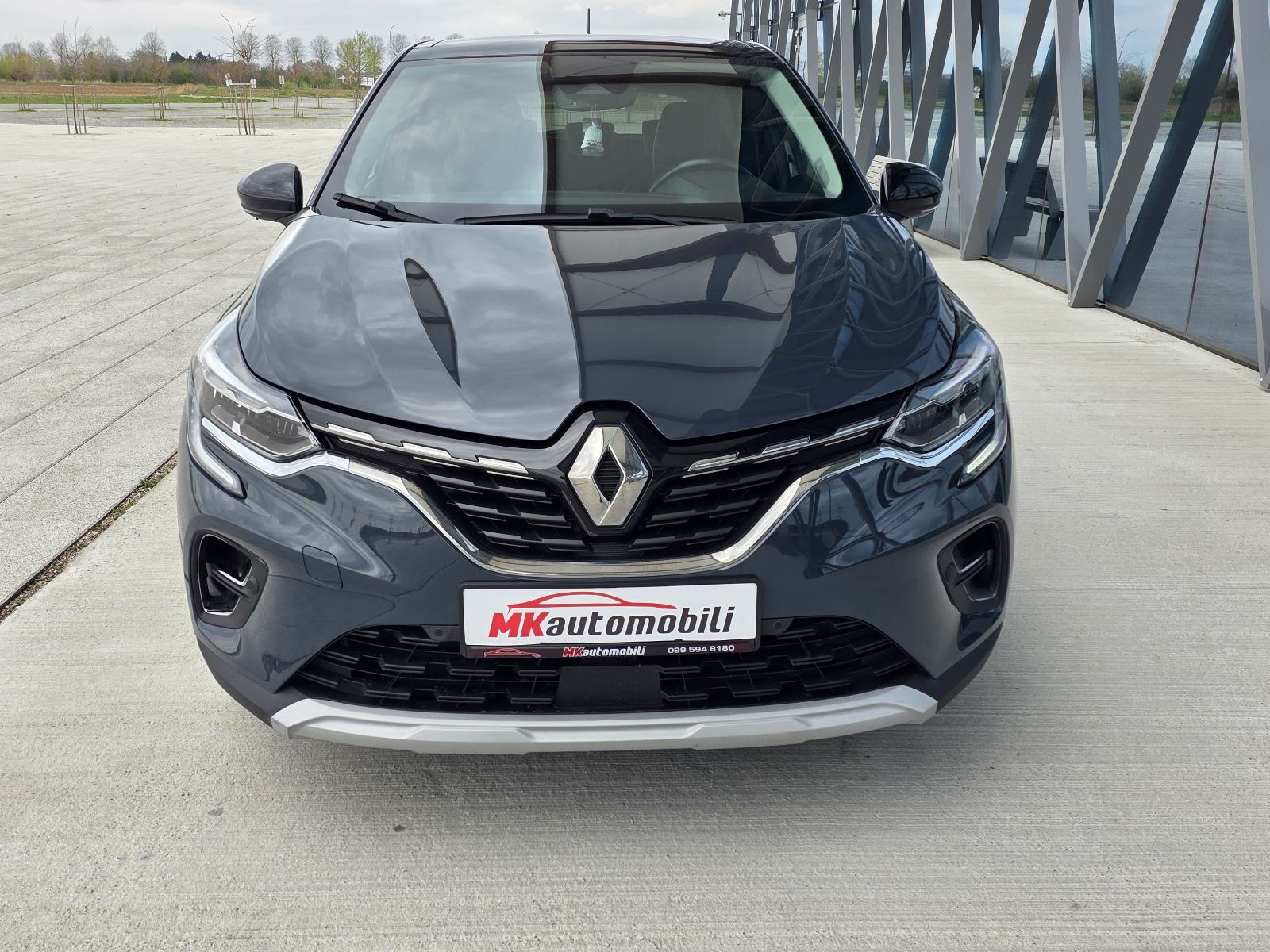 Renault Captur TCE ALU,NAVI,PANORAMA,FUL LED, fotografija 9