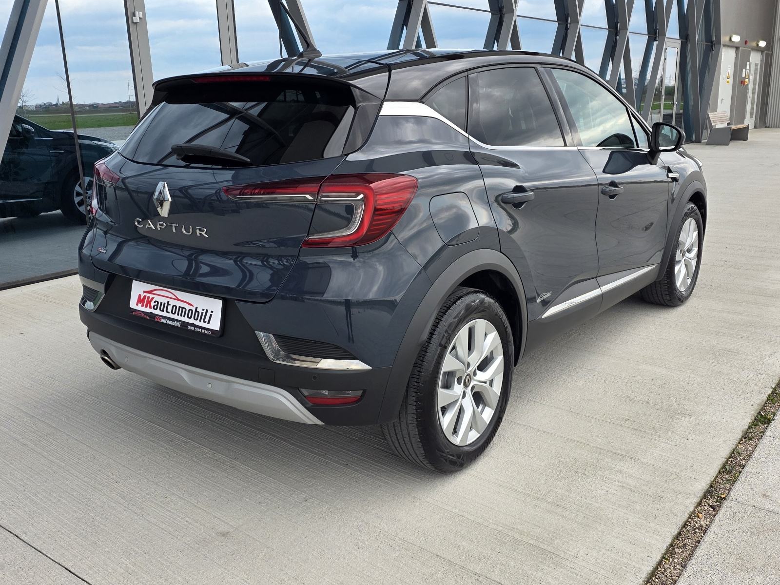 Renault Captur TCE ALU,NAVI,PANORAMA,FUL LED, fotografija 6