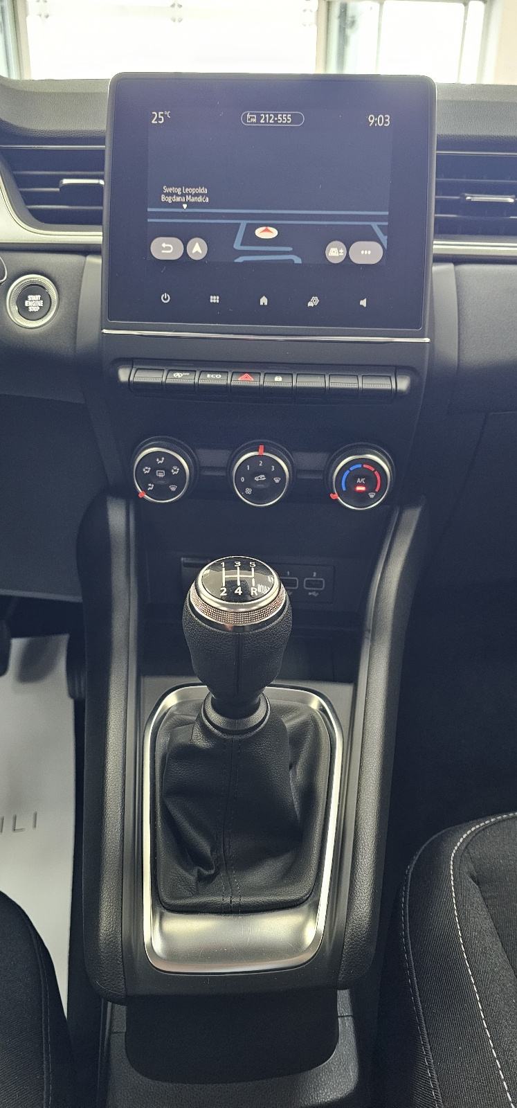 Renault Captur TCe BUSINESS,SAMO 72tkm,LEASING DO 7g.BEZ UČEŠĆA, fotografija 16