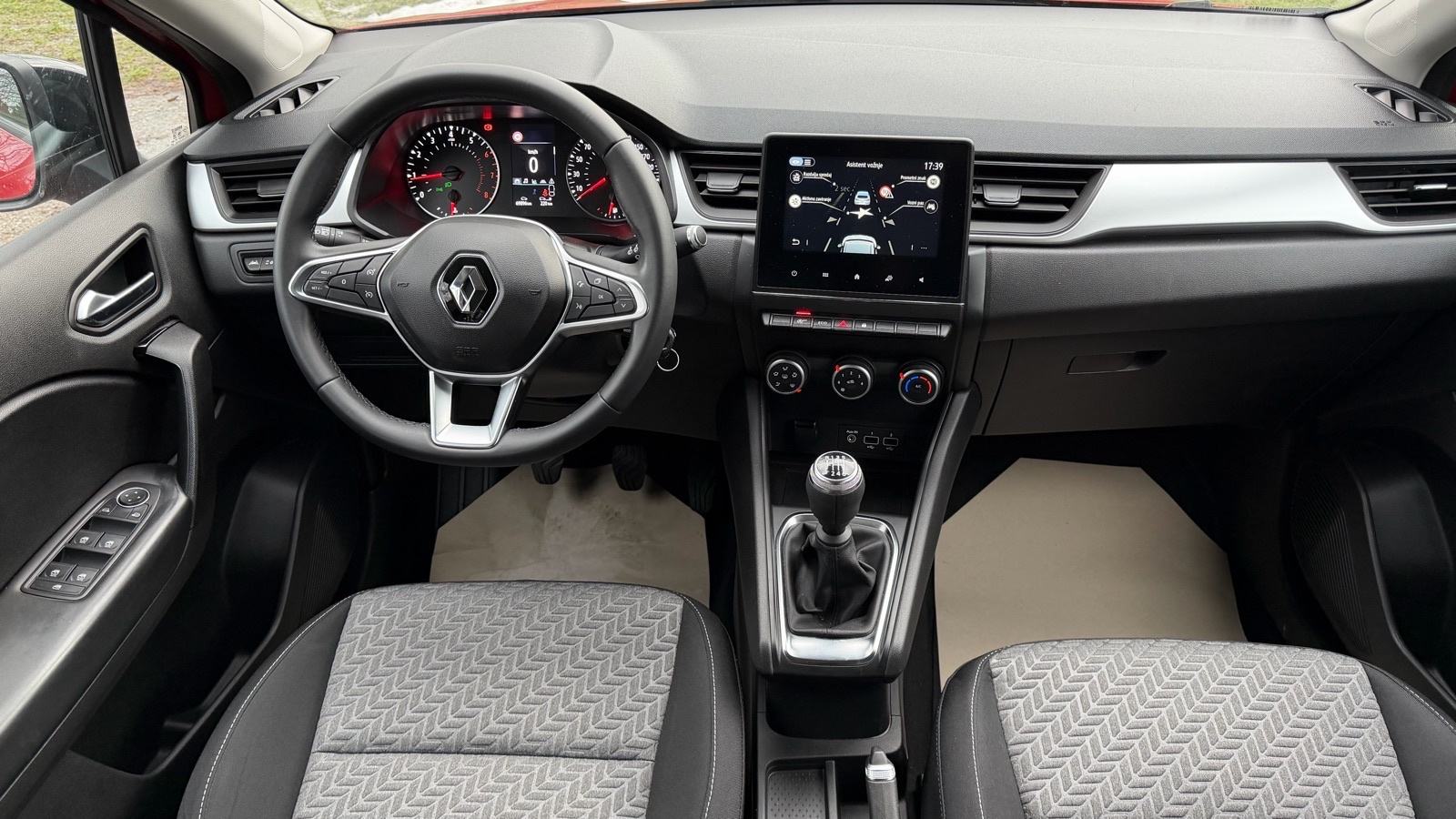 Renault Captur TCe, Full Led, NaviCarPlay, Pdc, Asistencije, Servisna, fotografija 12