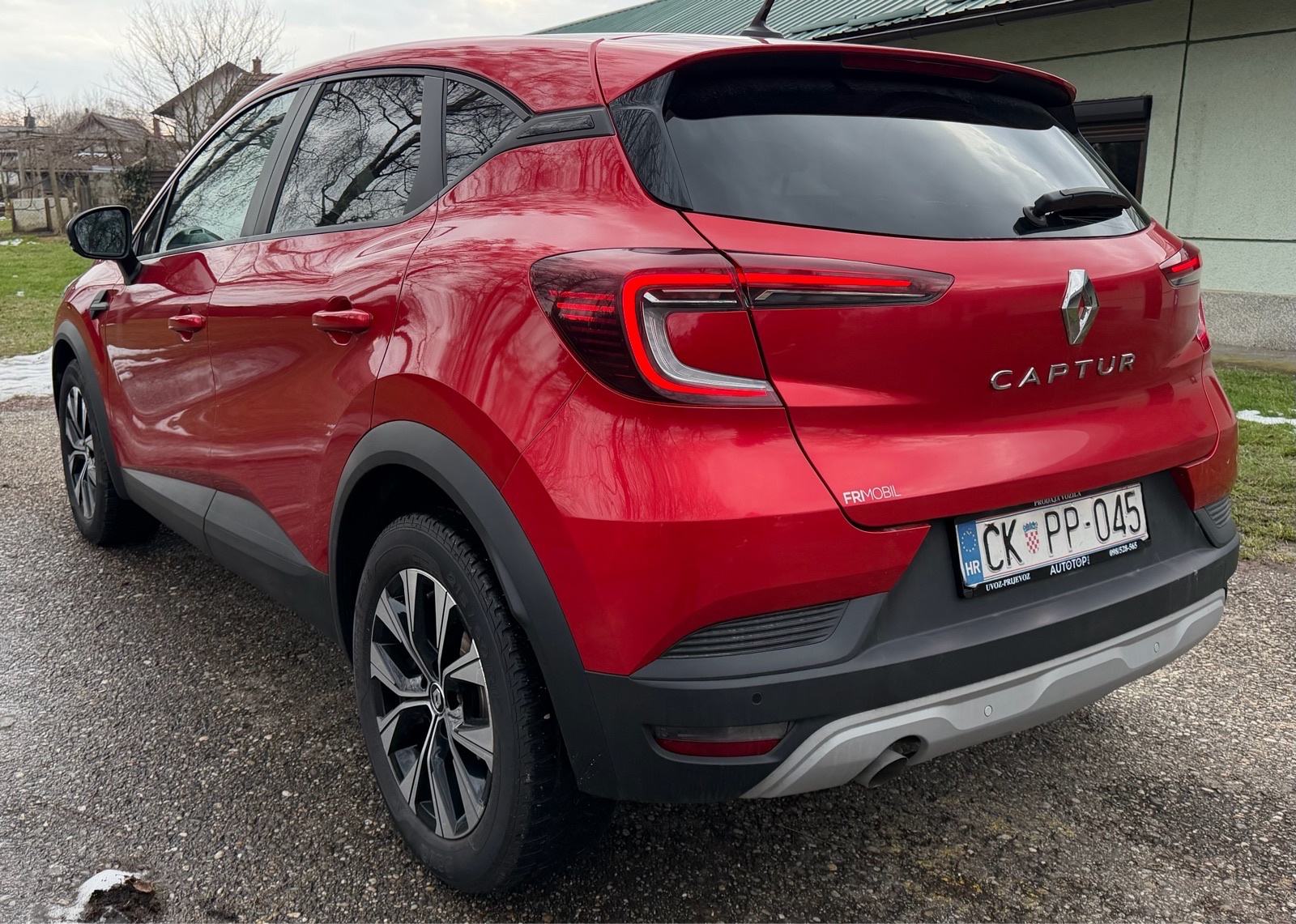 Renault Captur TCe, Full Led, NaviCarPlay, Pdc, Asistencije, Servisna, fotografija 6