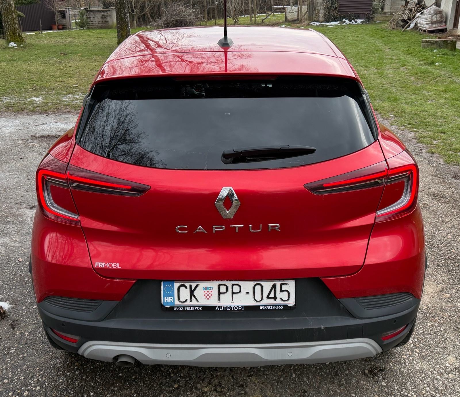 Renault Captur TCe, Full Led, NaviCarPlay, Pdc, Asistencije, Servisna, fotografija 10