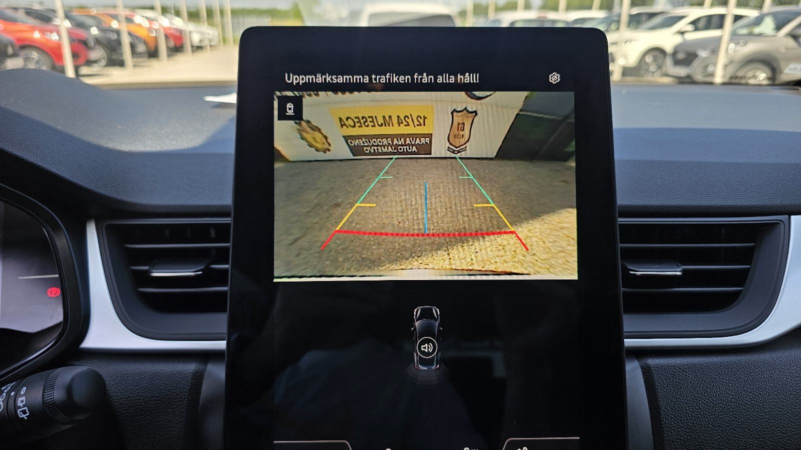 Renault Captur TCe FUUL LED,,TEMPOMAT,GR.SJ,ALU,P.KAMERA,21000KM,, fotografija 12