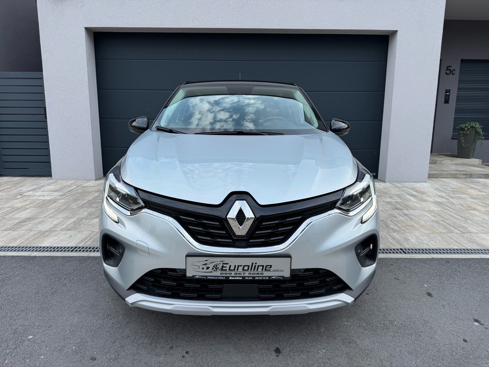 Renault Captur TCe - KAMERA, NAVI, JAMSTVO, KREDIT, LEASING BEZ UCEŠĆA, fotografija 13