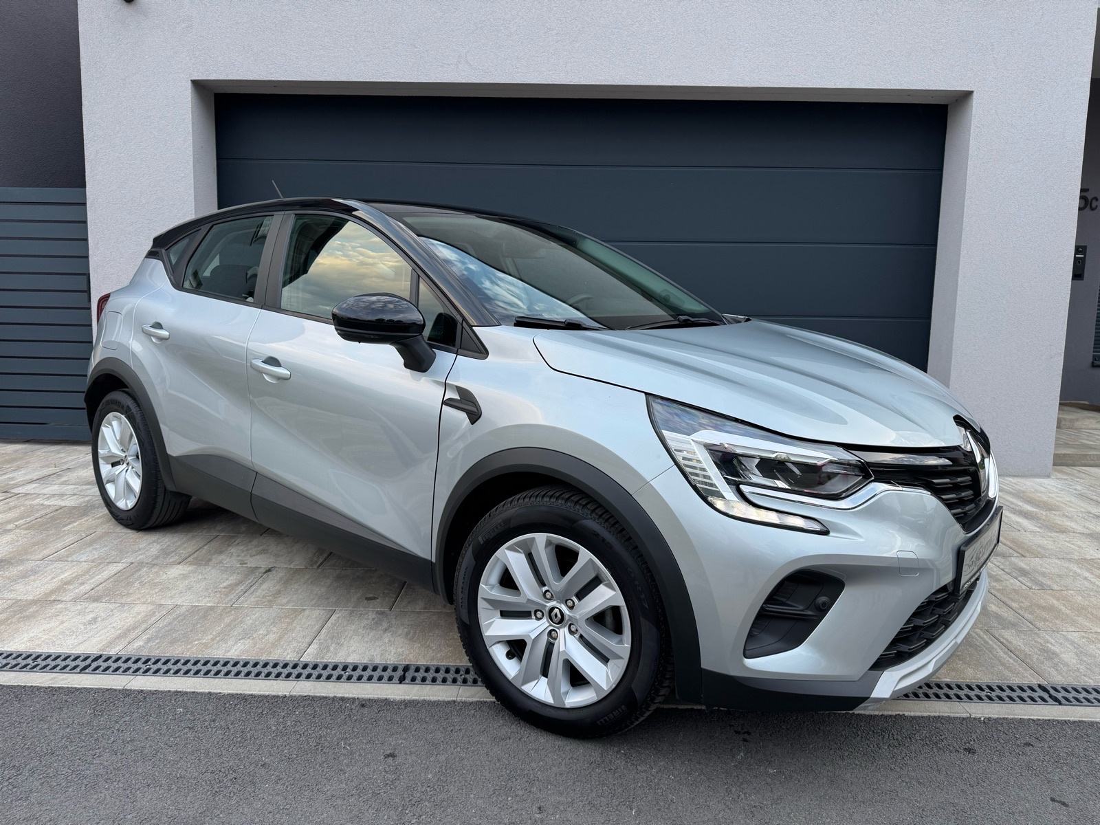 Renault Captur TCe - KAMERA, NAVI, JAMSTVO, KREDIT, LEASING BEZ UCEŠĆA, fotografija 10