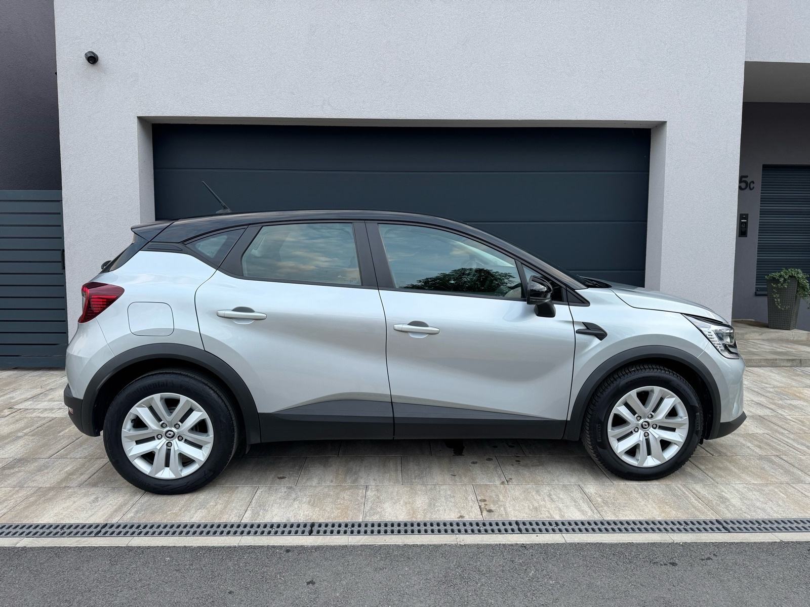 Renault Captur TCe - KAMERA, NAVI, JAMSTVO, KREDIT, LEASING BEZ UCEŠĆA, fotografija 9