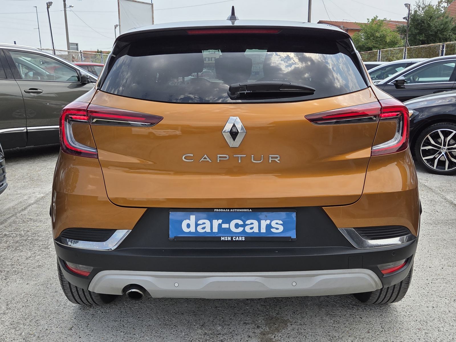 Renault Captur TCe mod.2021-"INTENSE"-FULL-SERVISNA-GARANCIJA, fotografija 6