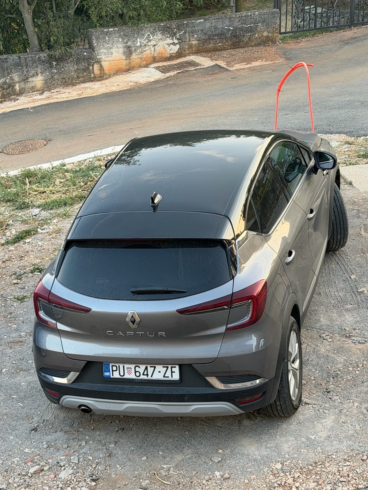 Renault Captur TCe, prvi vlasnik, kasko, fotografija 4