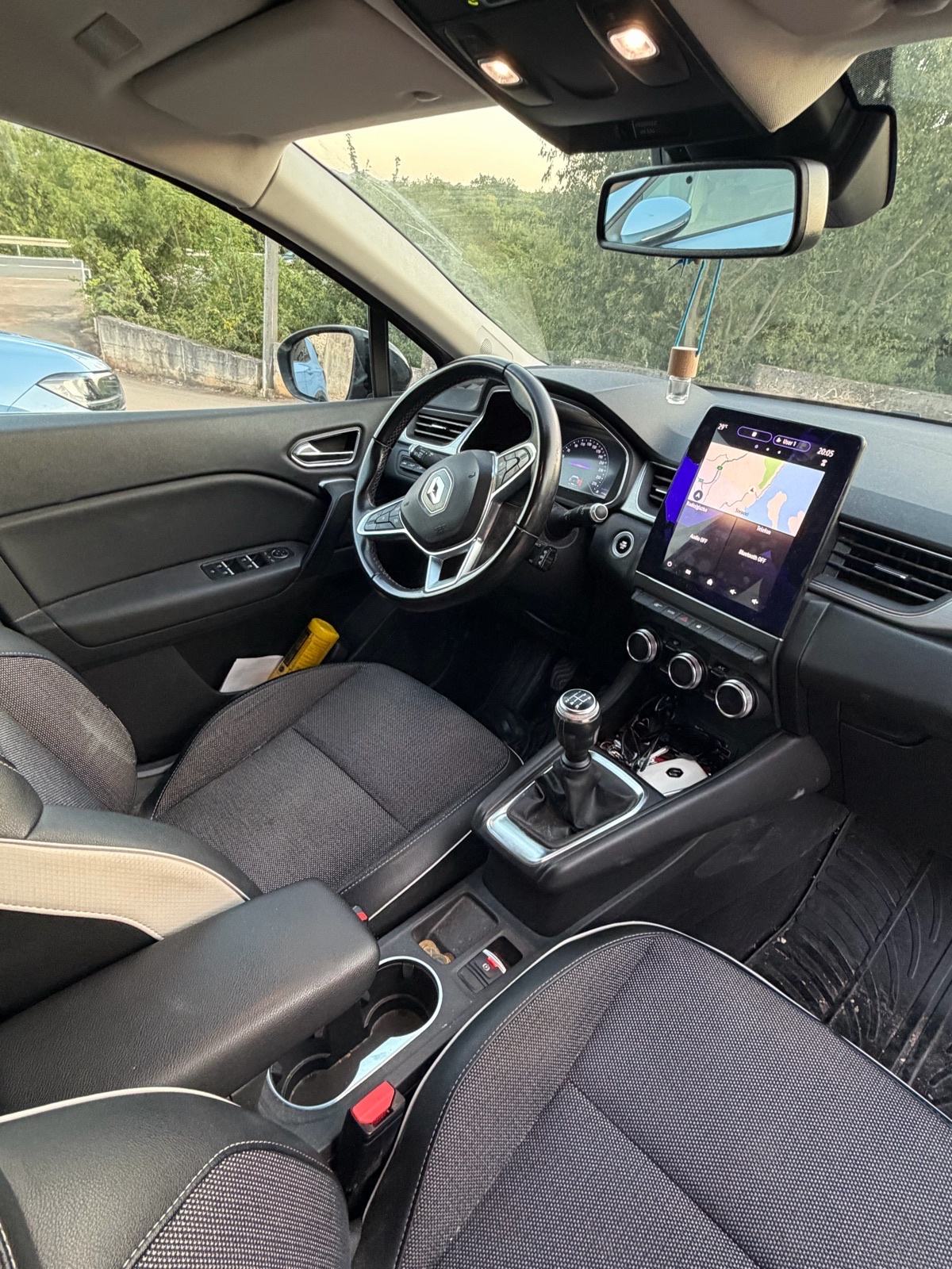 Renault Captur TCe, prvi vlasnik, kasko, fotografija 6