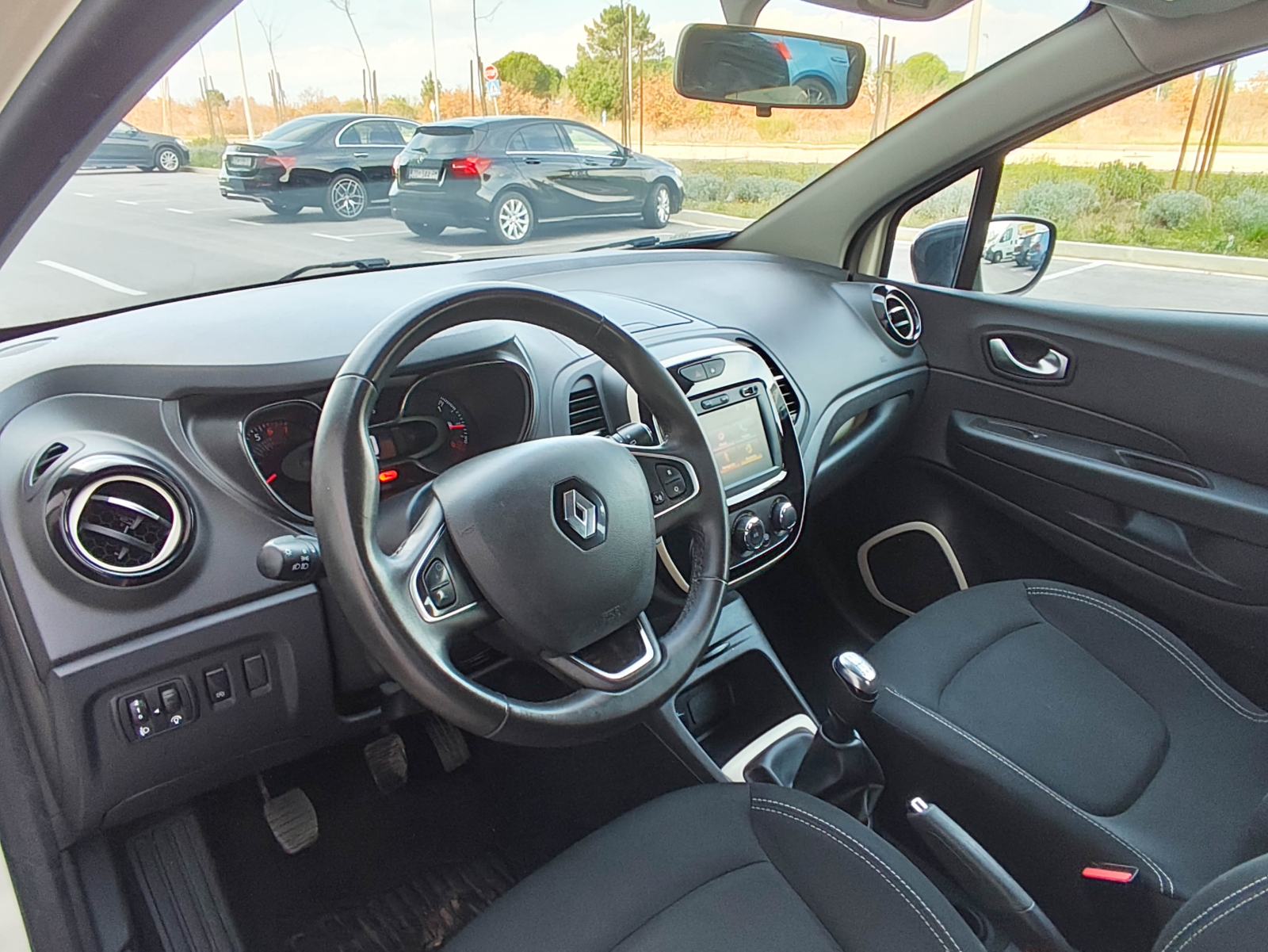 Renault Captur TCe |Park.senz |Navi |Temp |JAMSTVO, fotografija 19