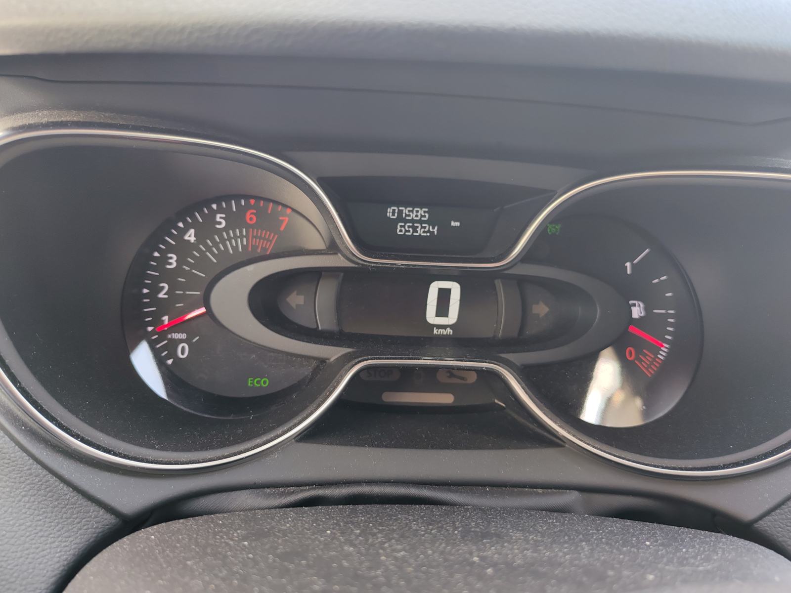 Renault Captur TCe, fotografija 8