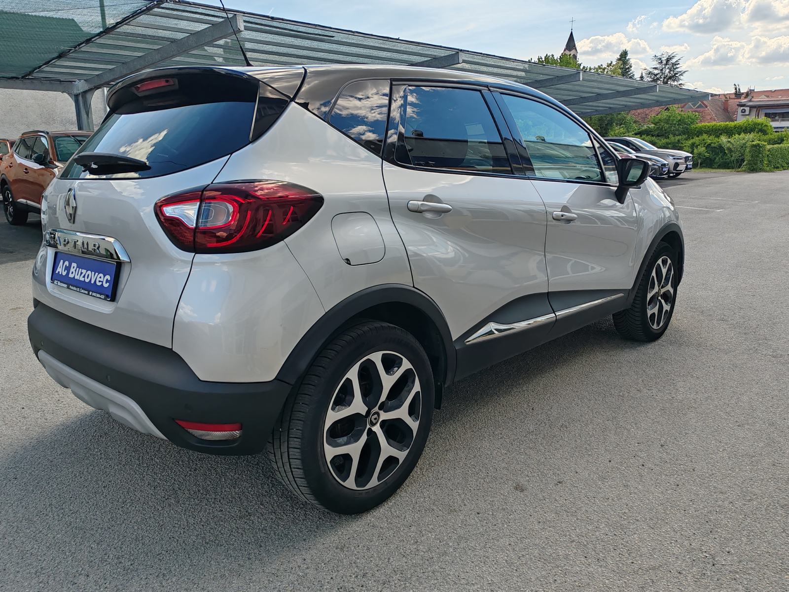 Renault Captur TCe, fotografija 16
