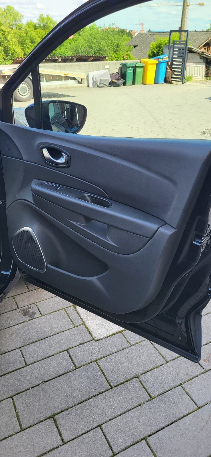 Renault Captur TCe, fotografija 17