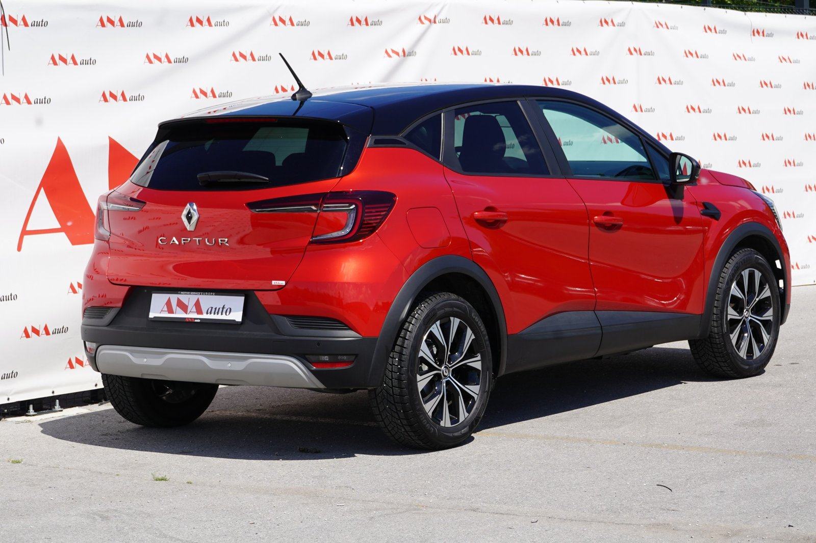 Renault Captur TCe #PDV#SERVISNA#JAMSTVO#LEASING BEZ UČEŠĆA#, fotografija 8